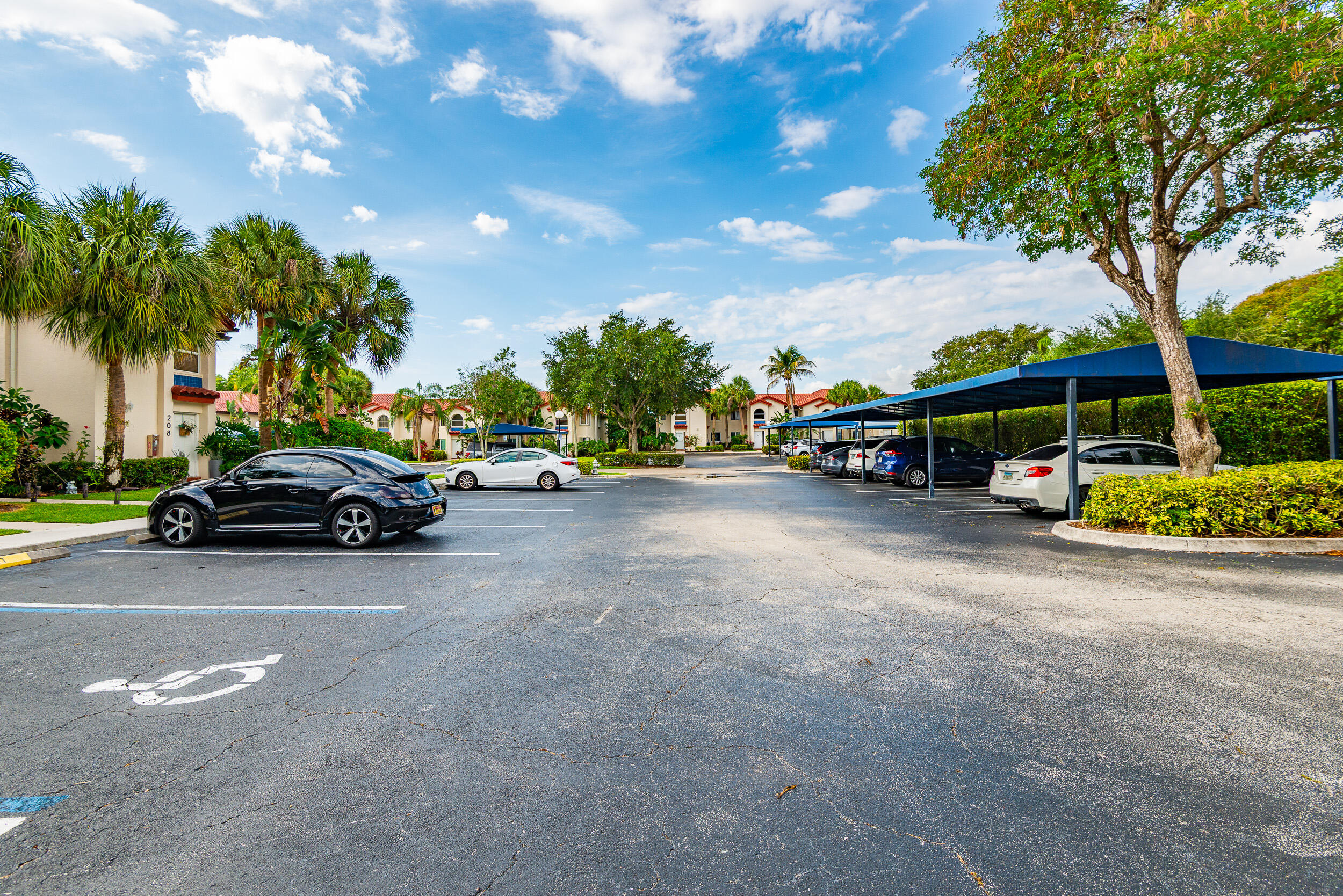 380 NW 67th Street J204