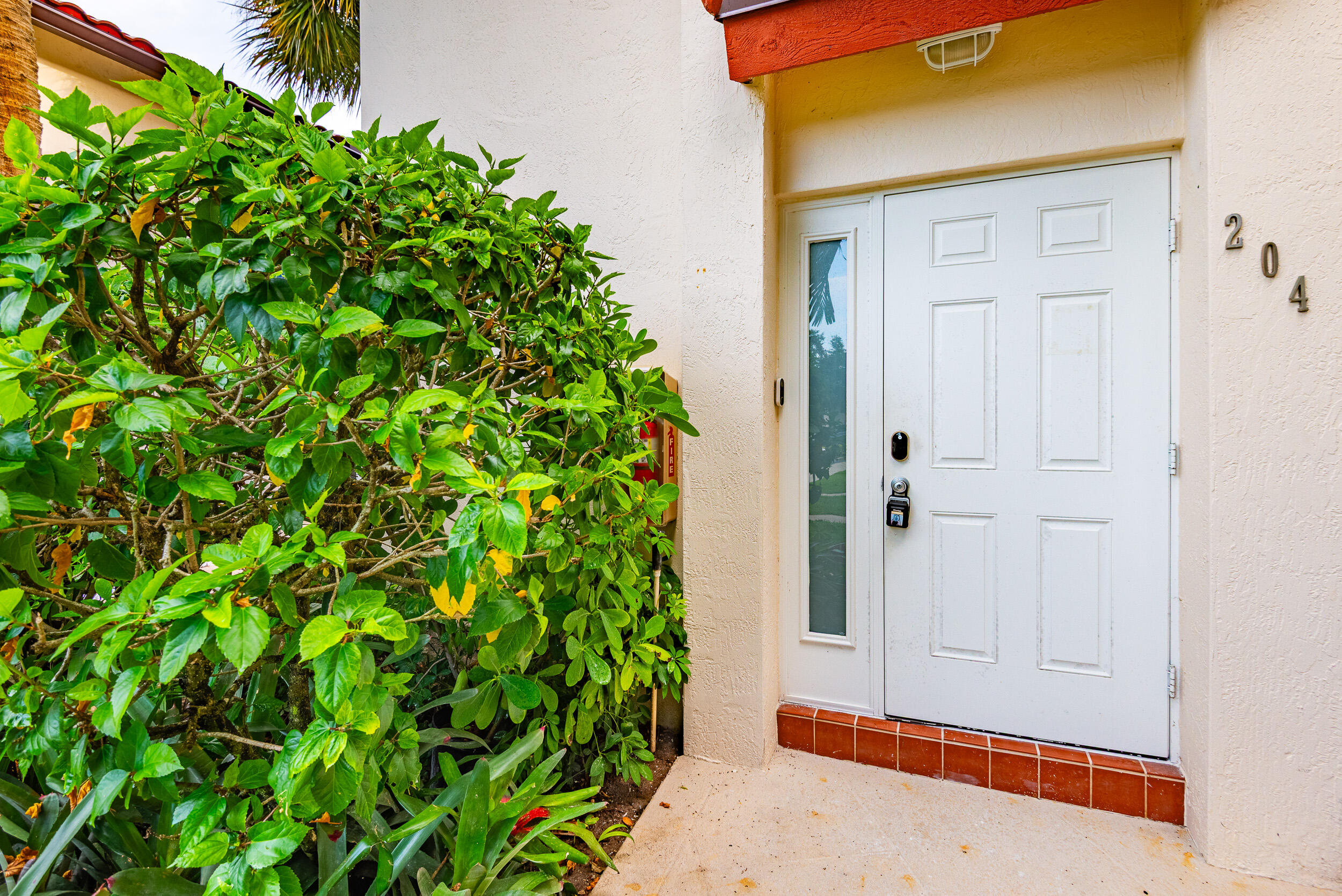 380 NW 67th Street J204