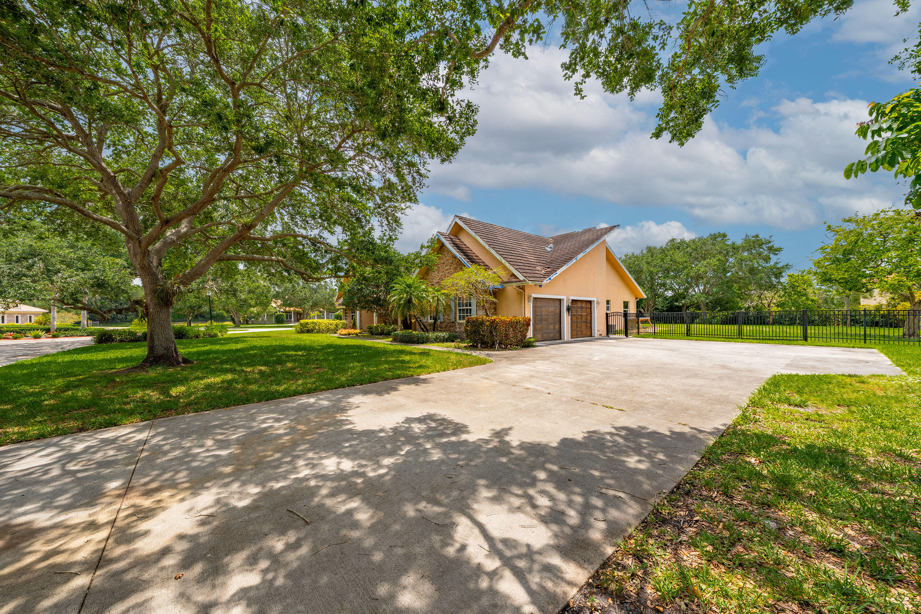 13360 SW 36th Court