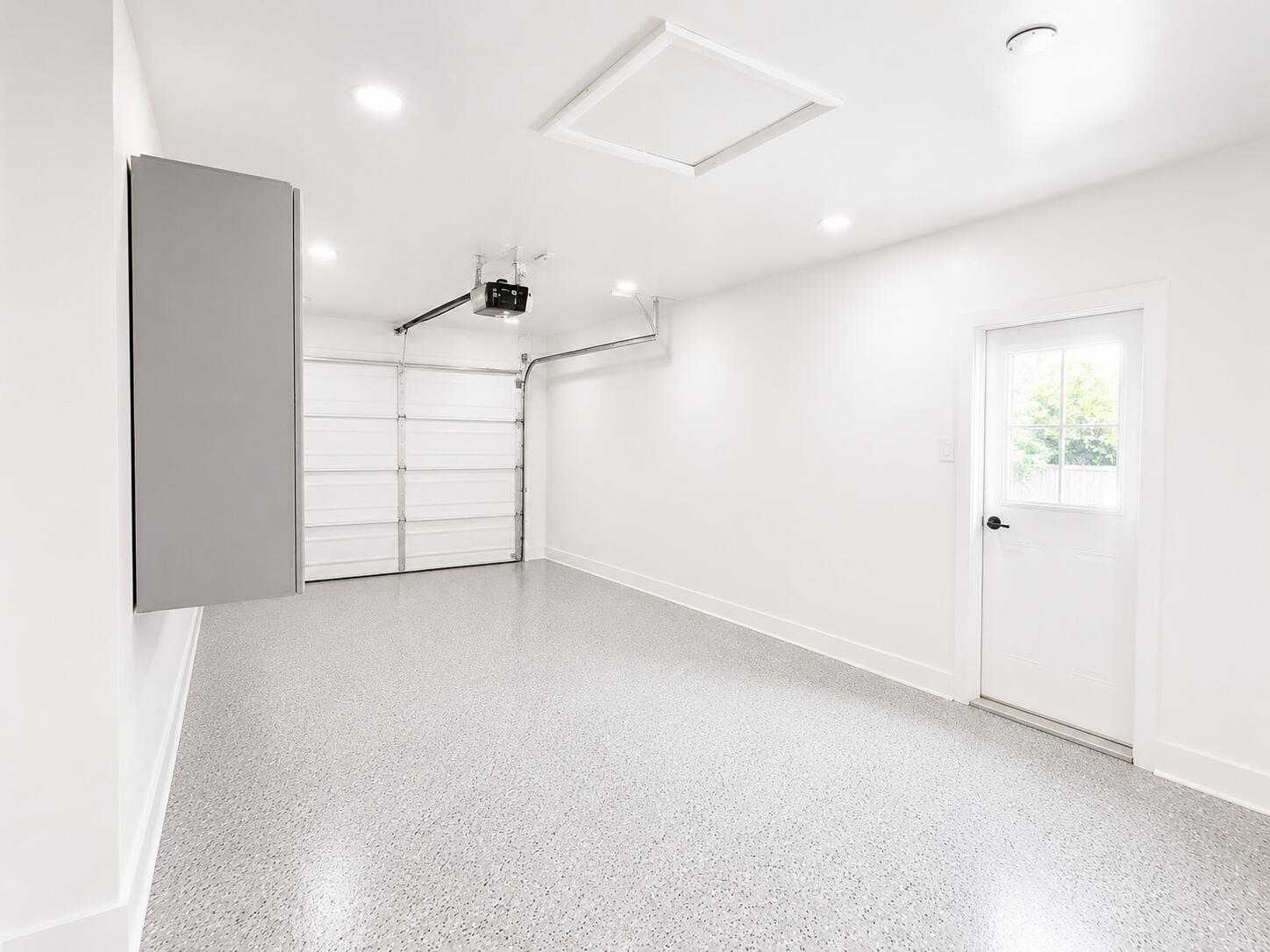 1009 Leisure Lane