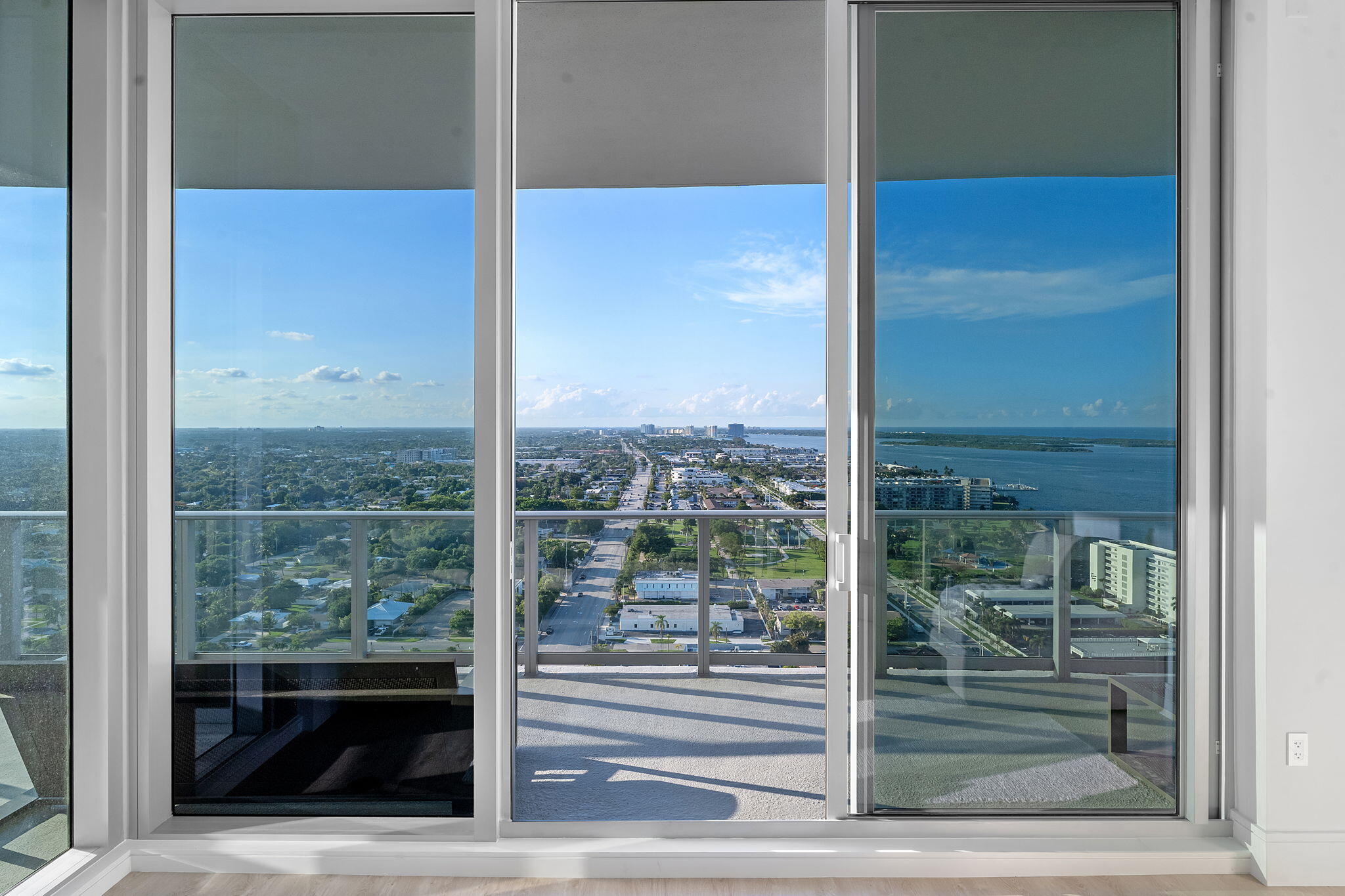 220 Lake Shore Drive 2321