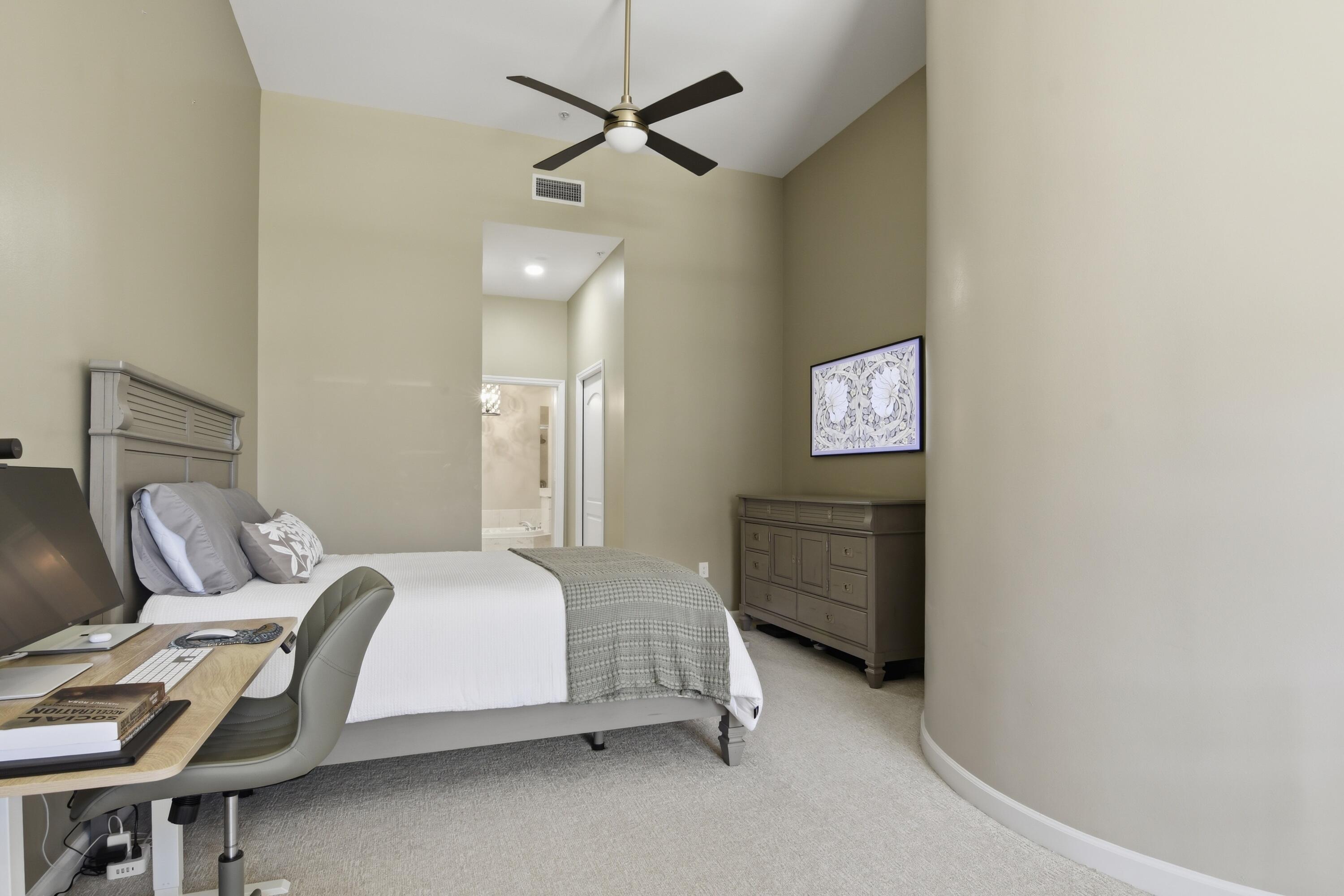 801 S Olive Avenue 206