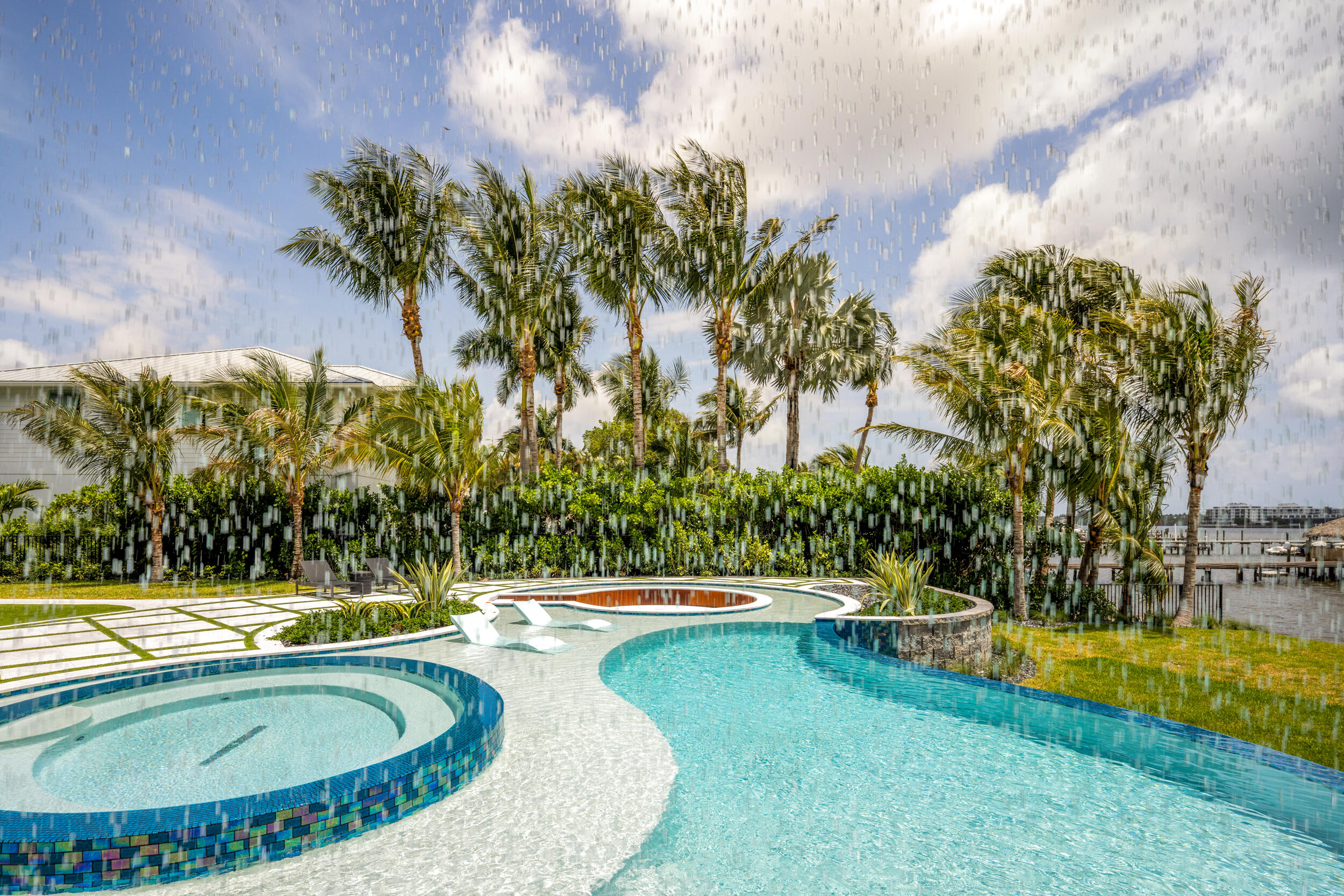 1708 N Lakeside Drive