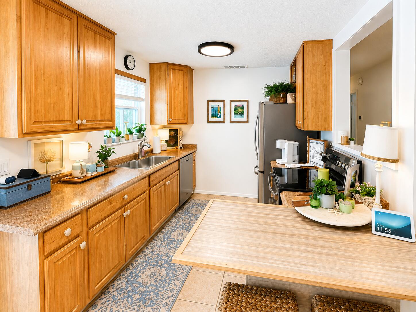 713 Suwanee
