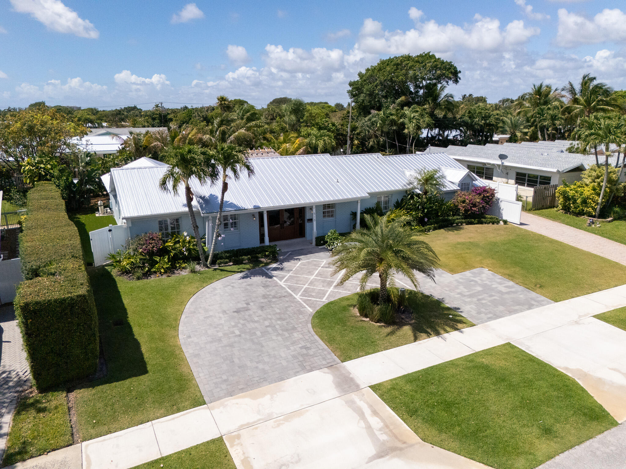 418 Oyster Road