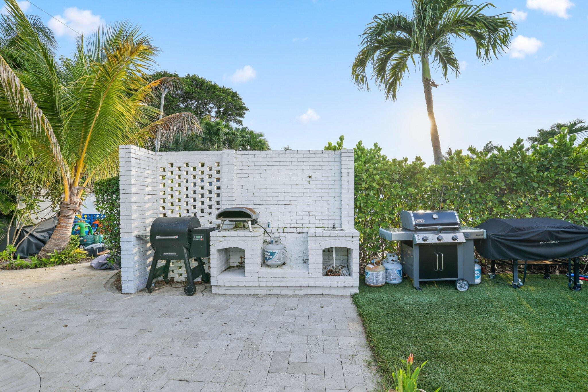418 Oyster Road