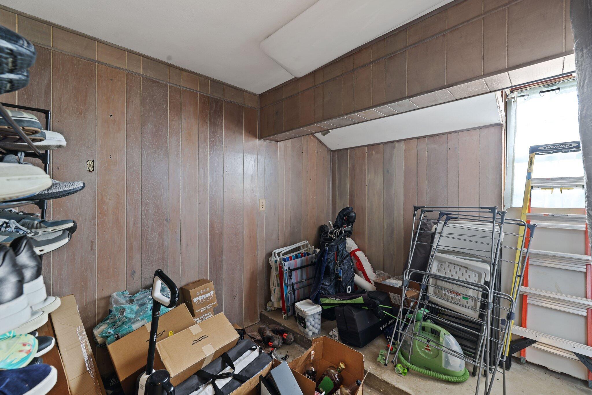 418 Oyster Road