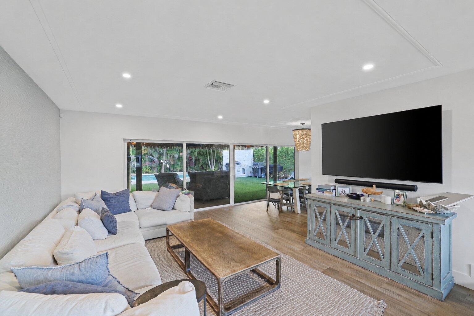 418 Oyster Road