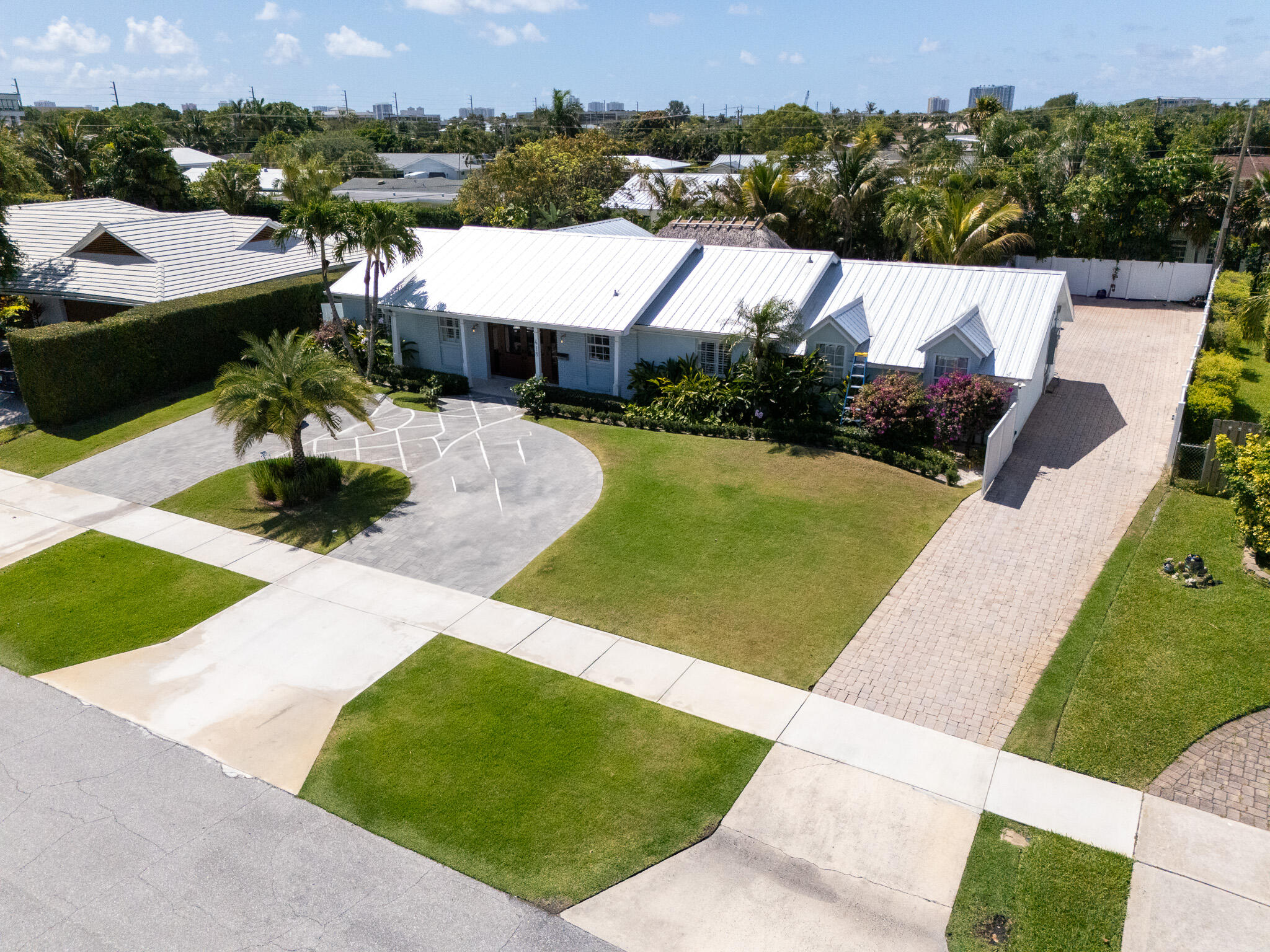 418 Oyster Road
