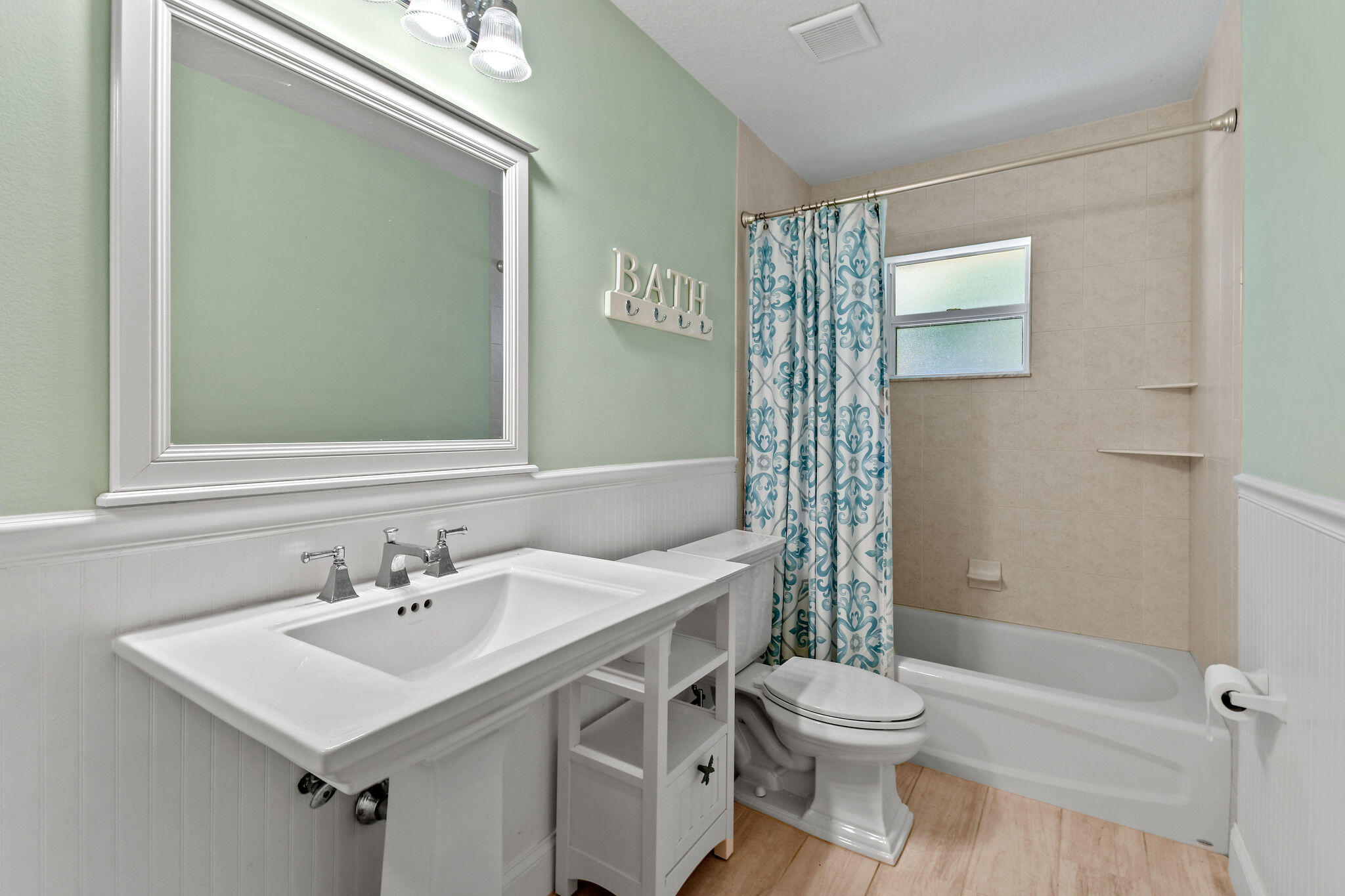 17861 Winterhawk Trail, Farms