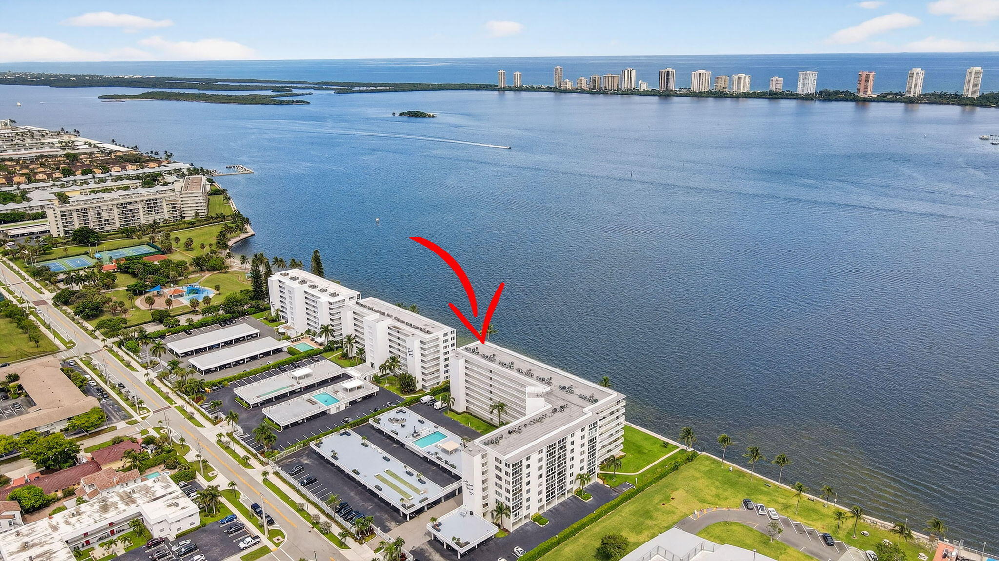 301 Lake Shore Drive 801