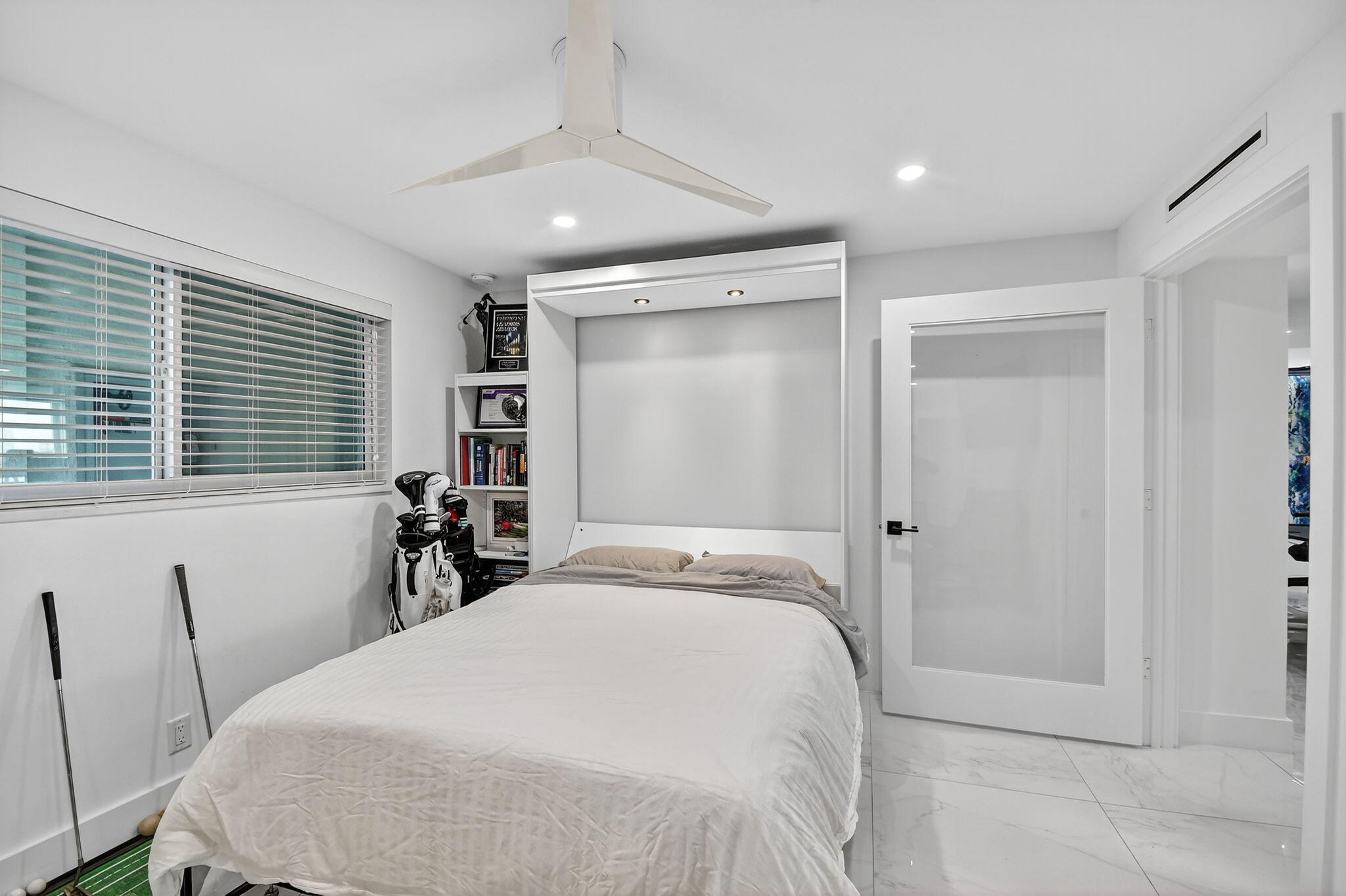 301 Lake Shore Drive 801