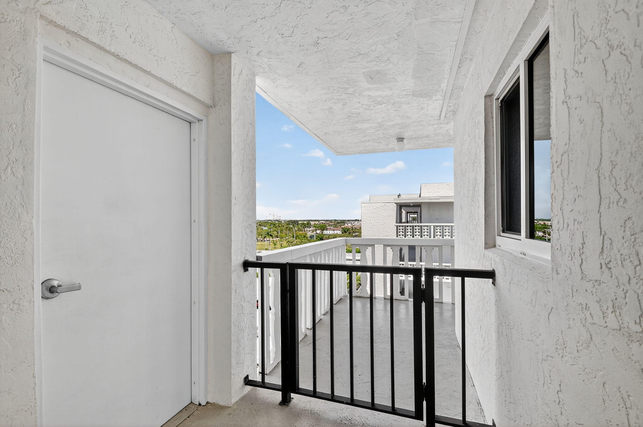 301 Lake Shore Drive 801