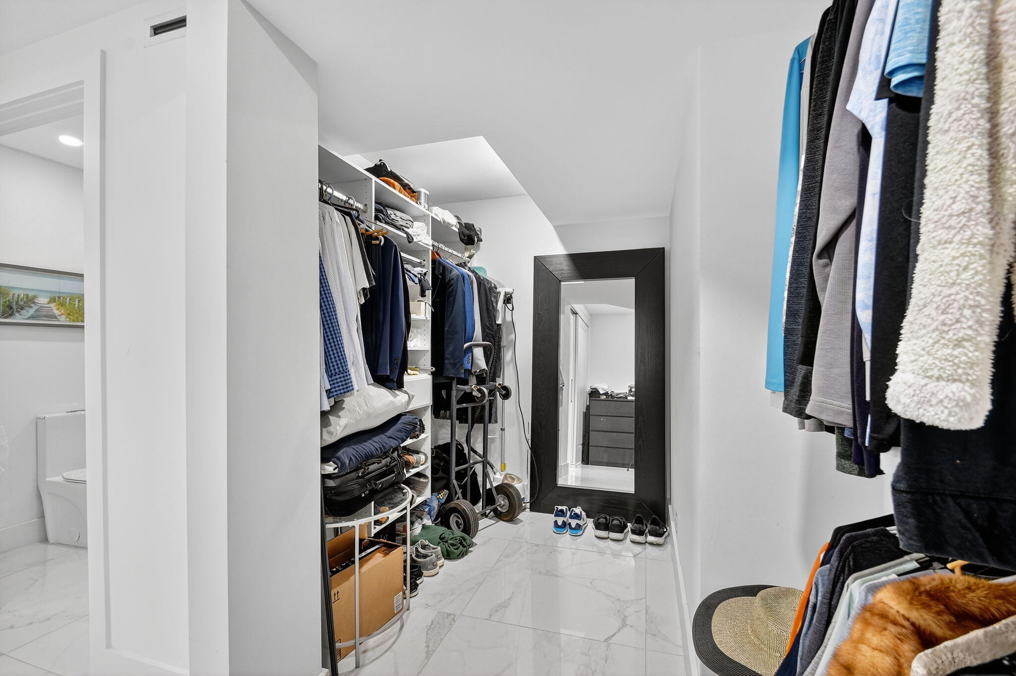 301 Lake Shore Drive 801