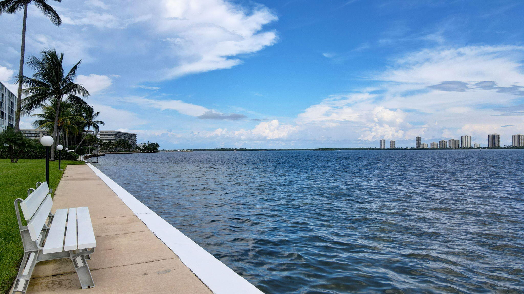 301 Lake Shore Drive 801