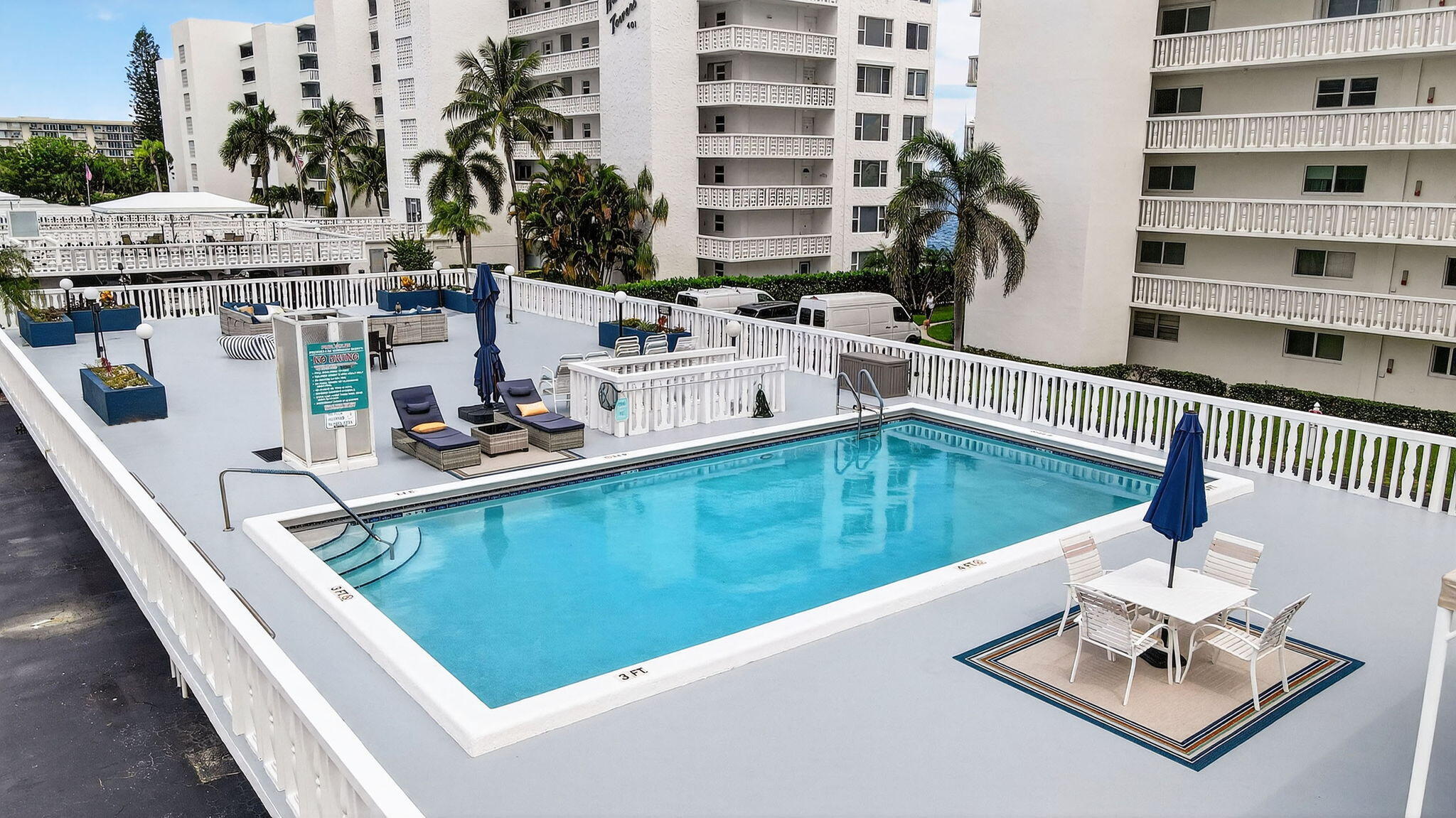 301 Lake Shore Drive 801