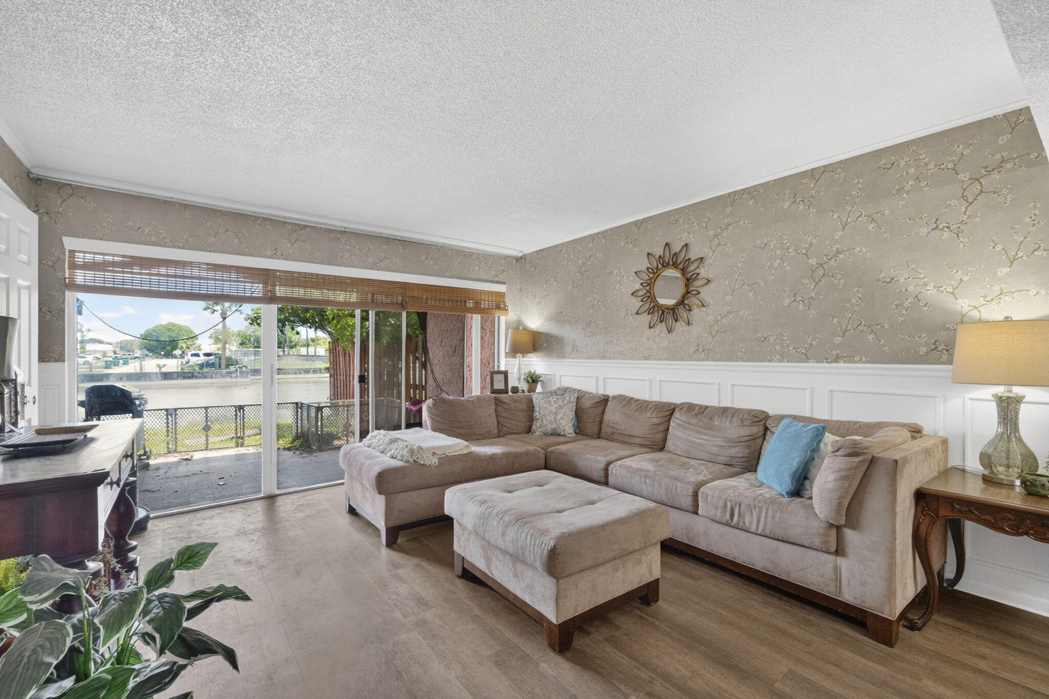 5617 NW 16th Street 5