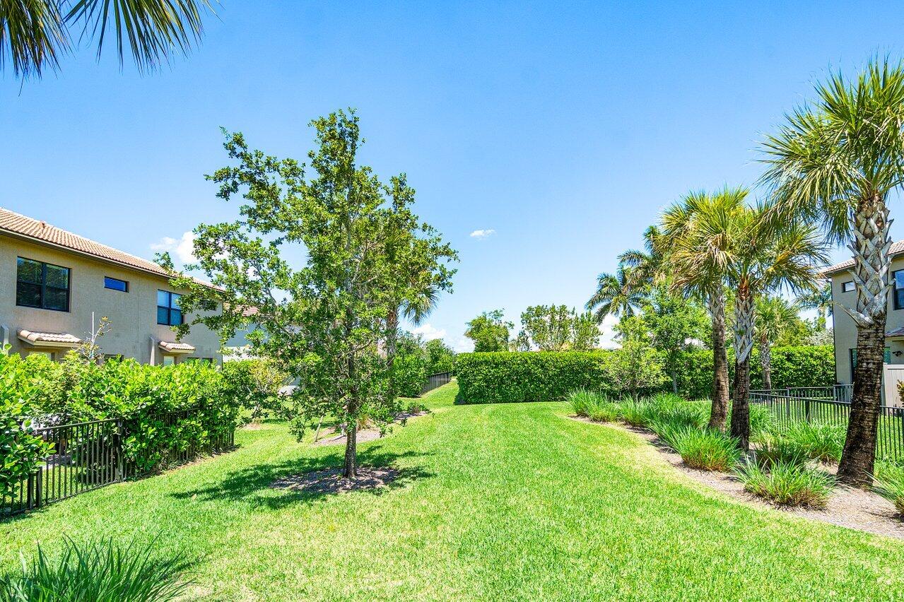 4824 Chantilly Road