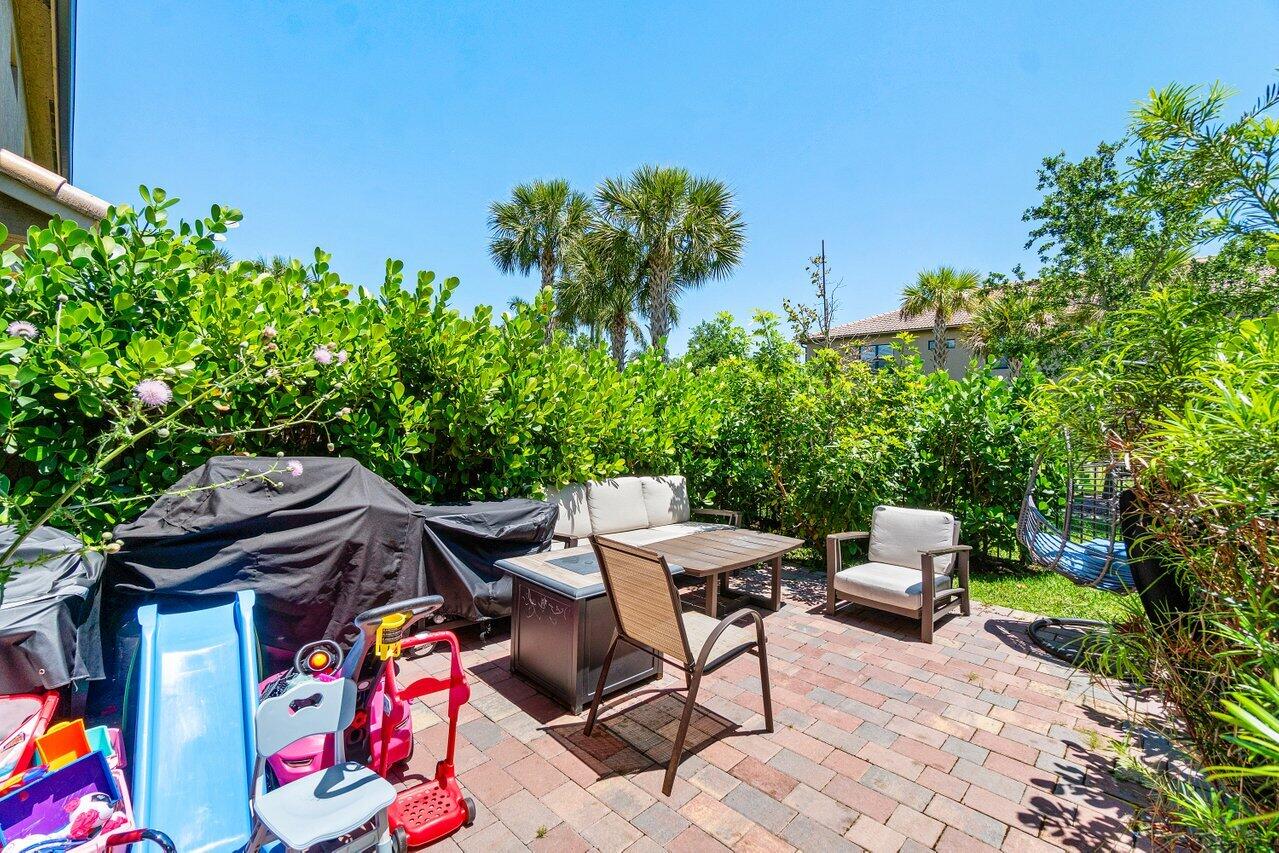 4824 Chantilly Road