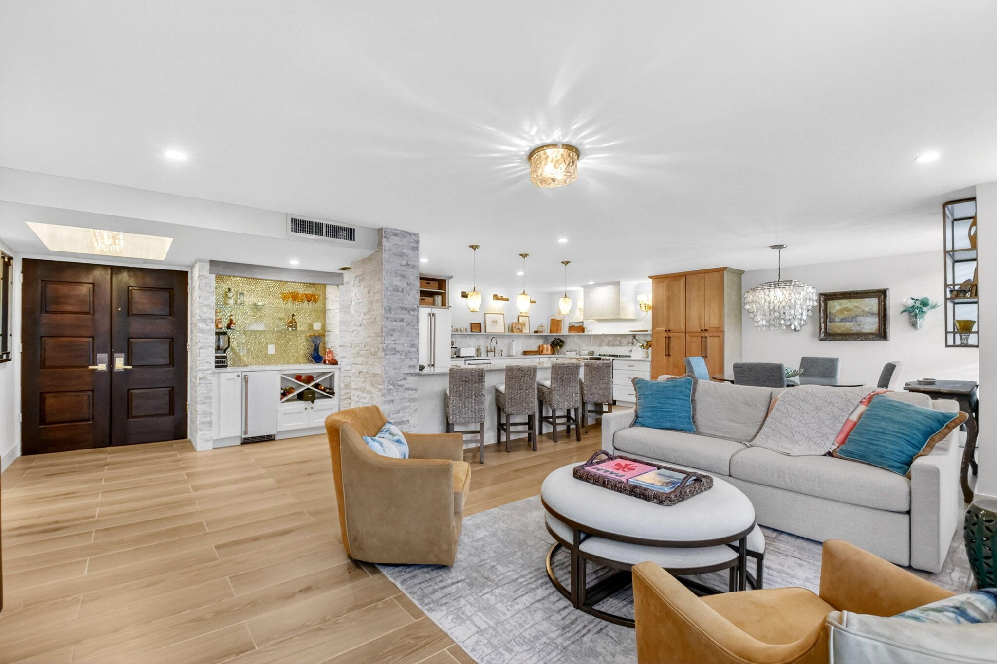 2200 S Ocean Boulevard 206