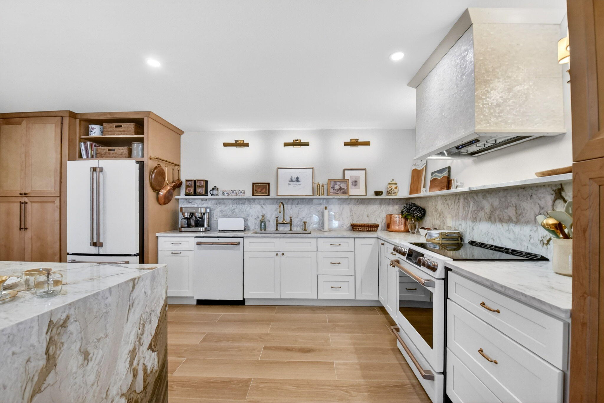 2200 S Ocean Boulevard 206