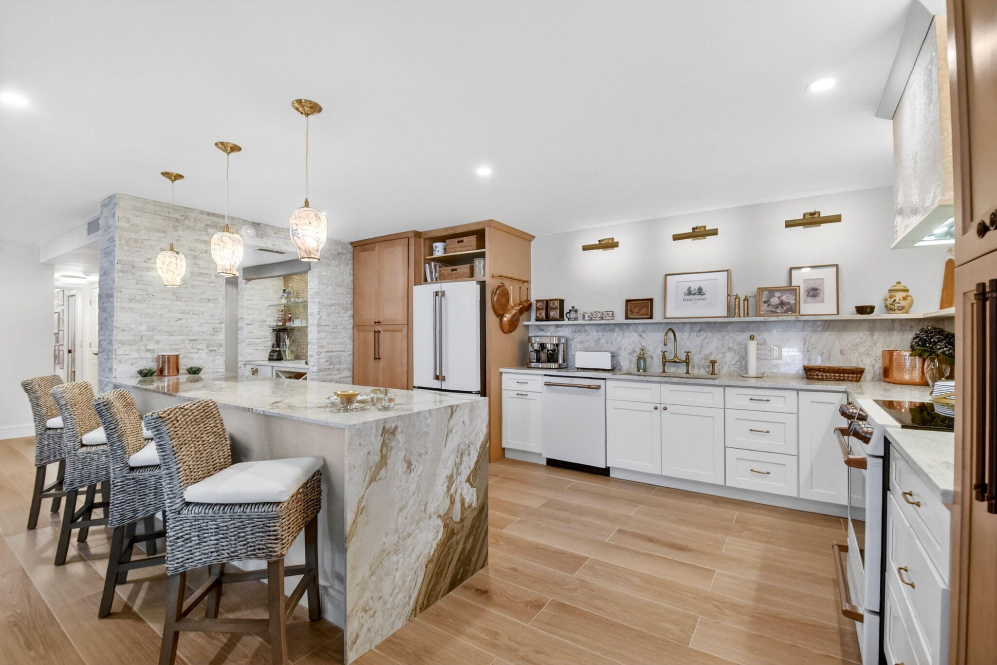 2200 S Ocean Boulevard 206