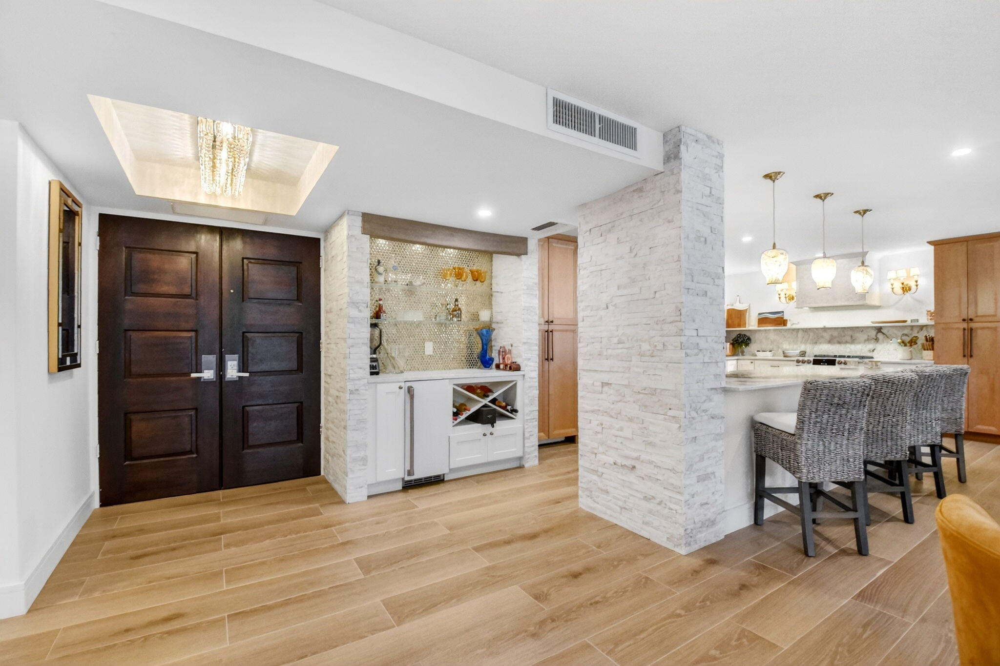 2200 S Ocean Boulevard 206