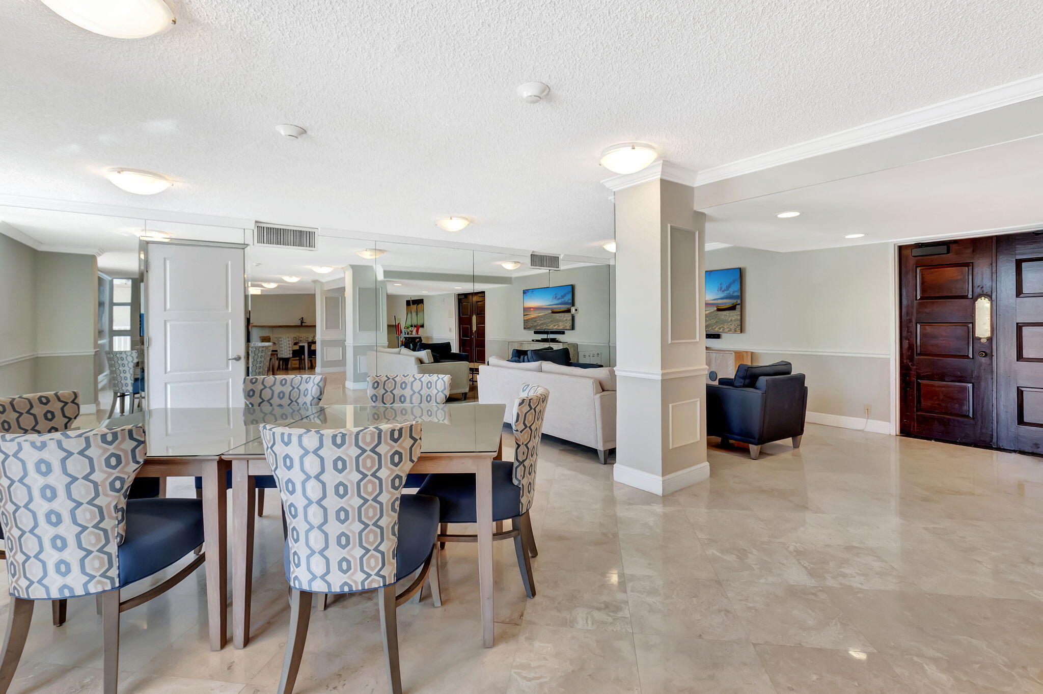 2200 S Ocean Boulevard 206