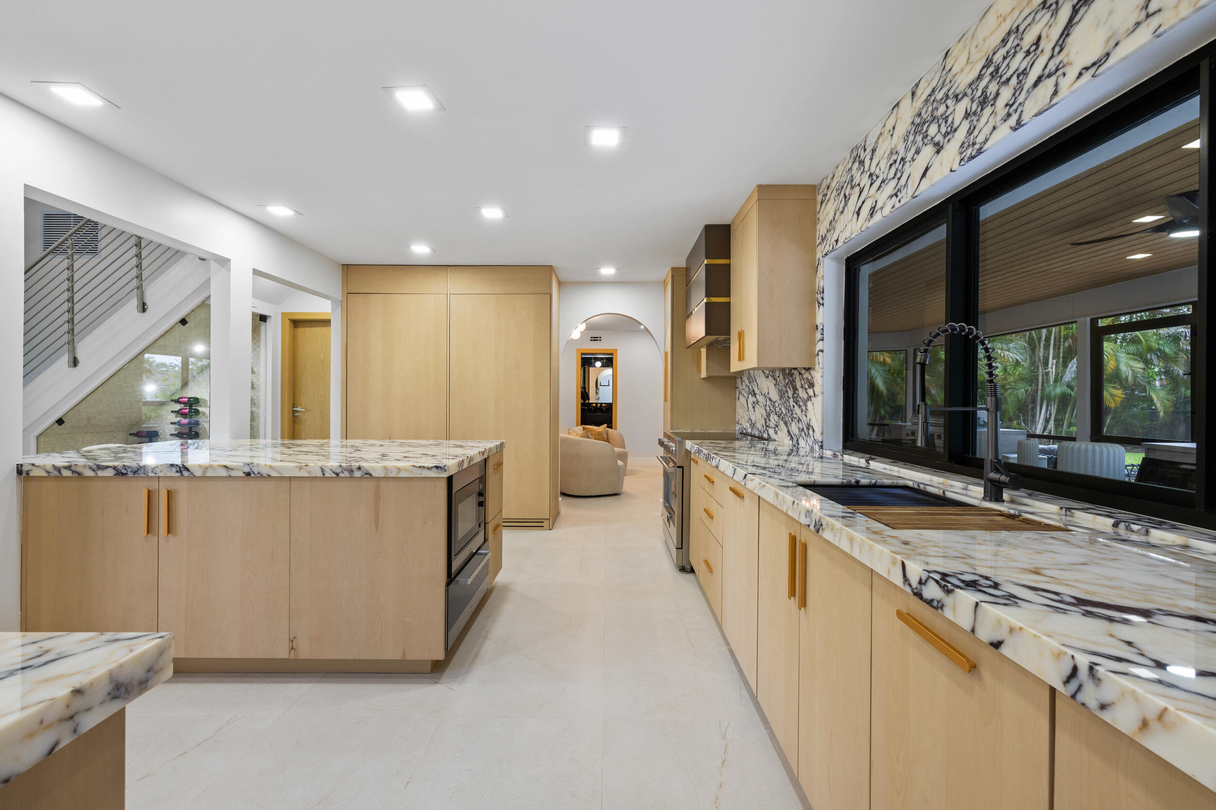 342 Fairway W
