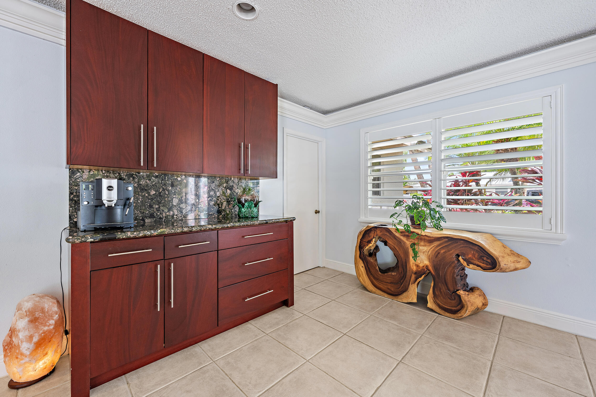 2442 Snug Harbor Drive