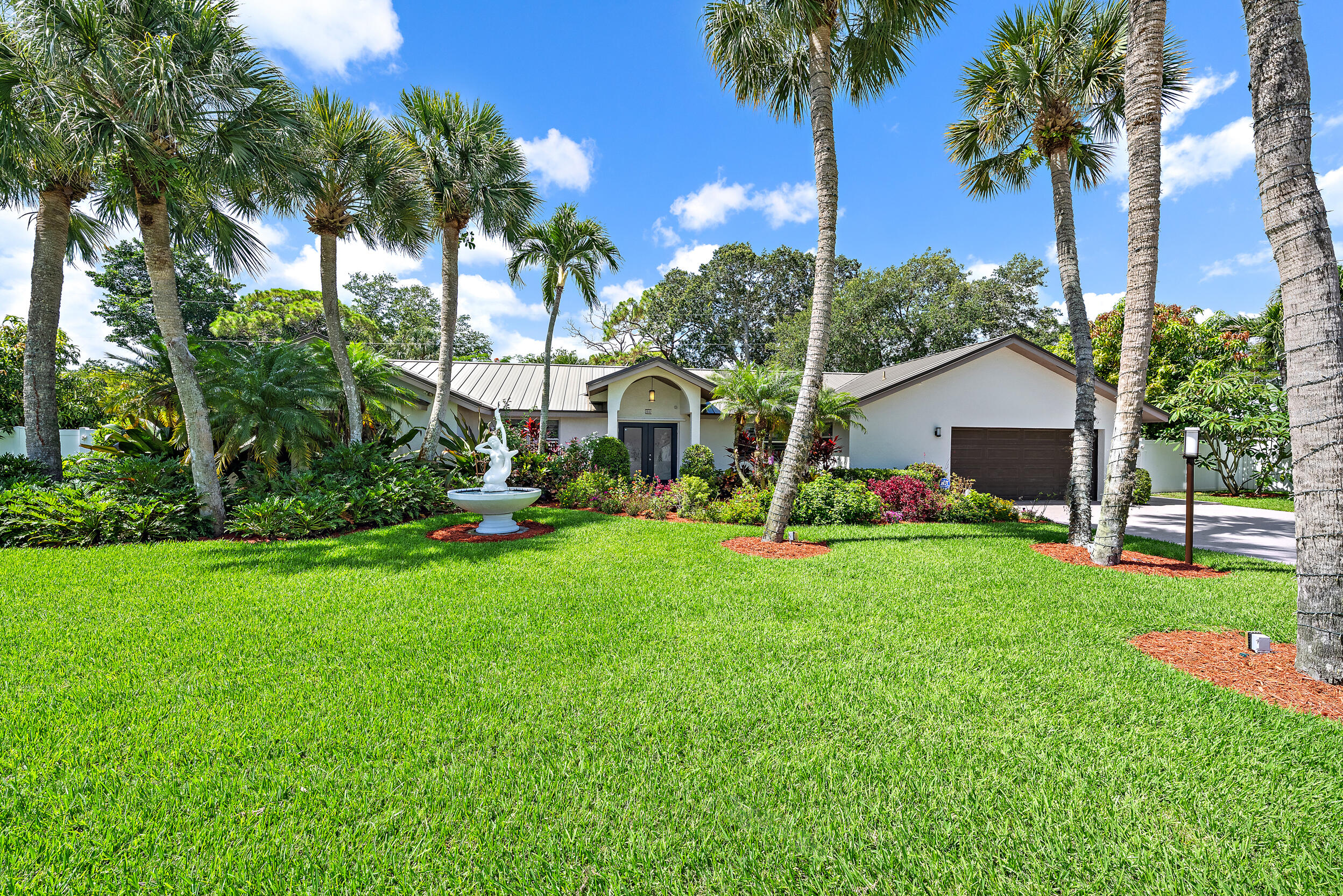 2442 Snug Harbor Drive