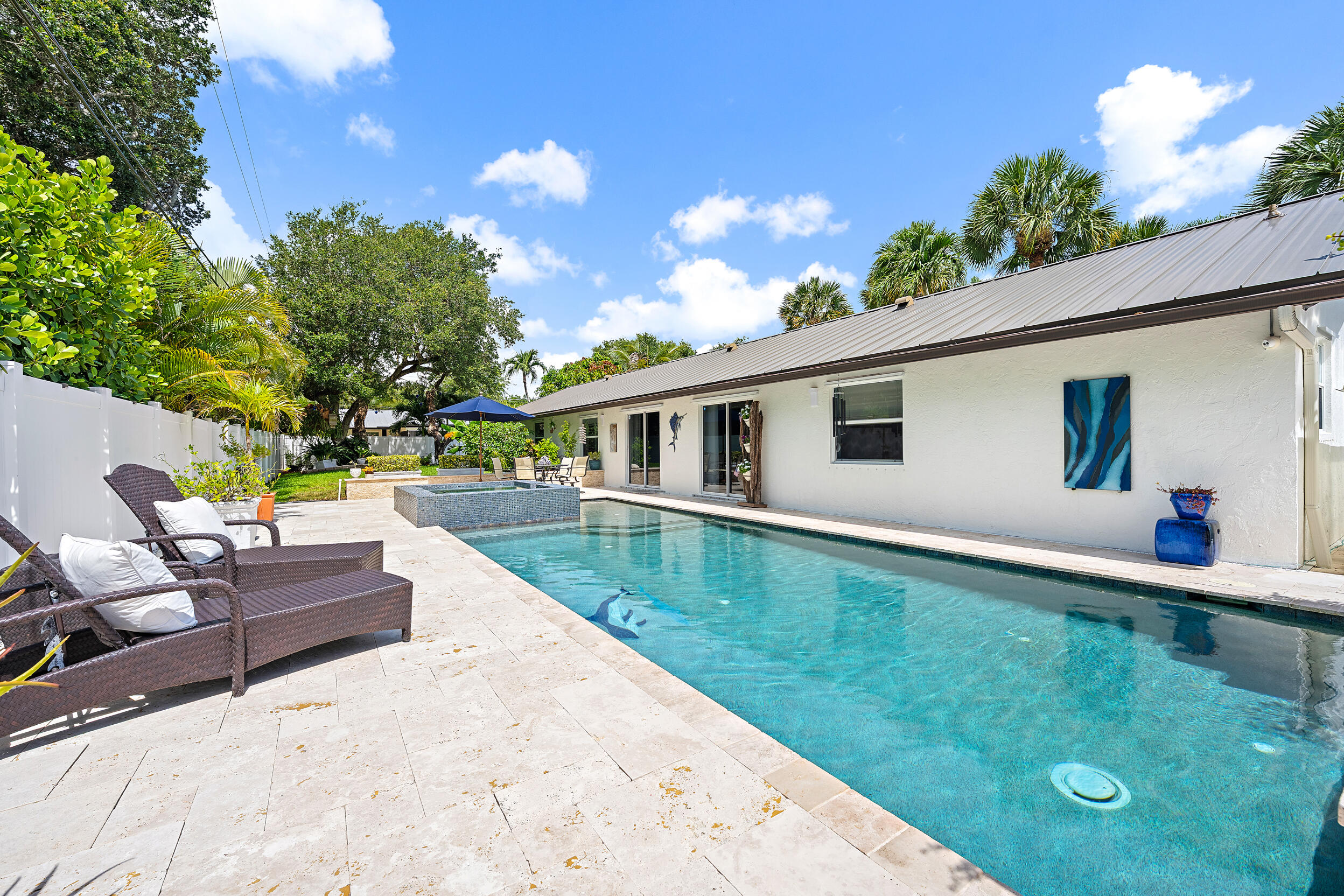 2442 Snug Harbor Drive
