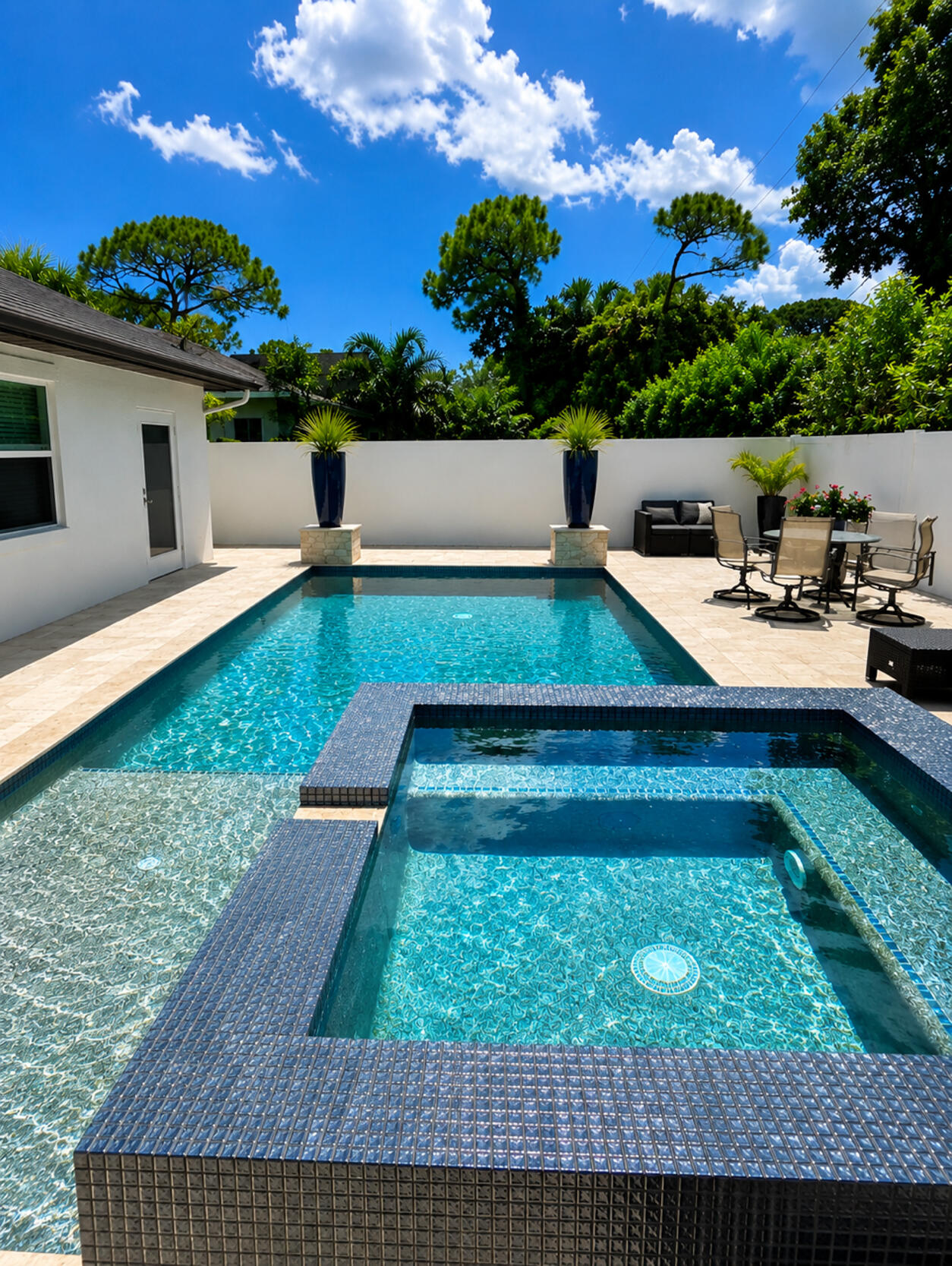 2442 Snug Harbor Drive