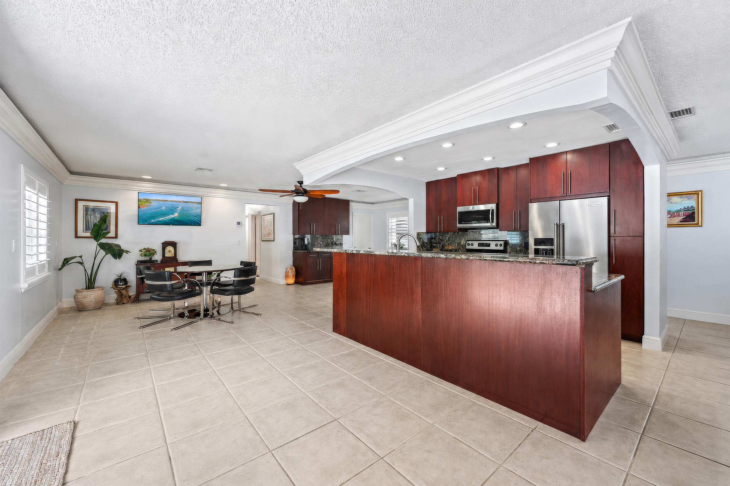 2442 Snug Harbor Drive