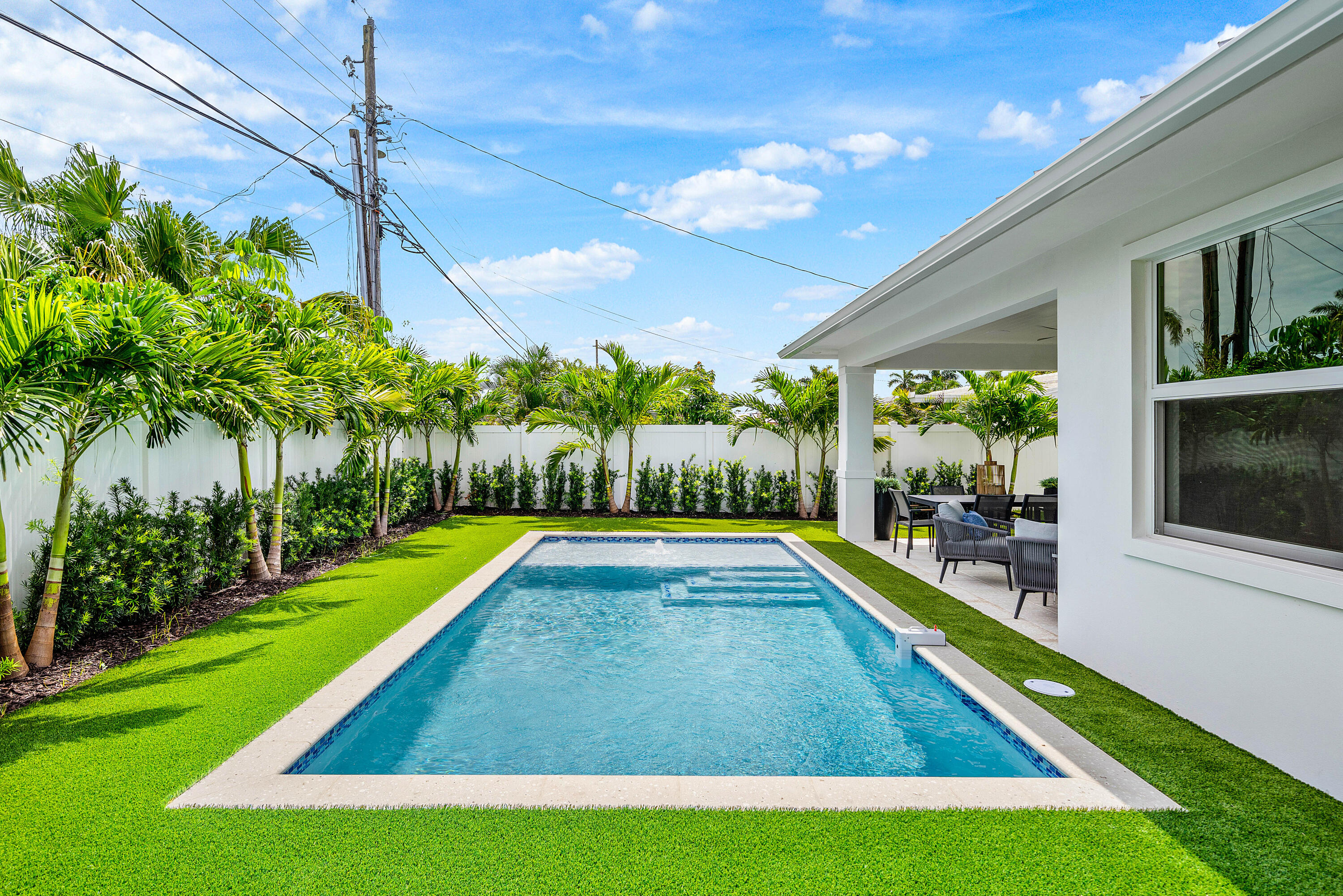 1101 SW 13th Drive