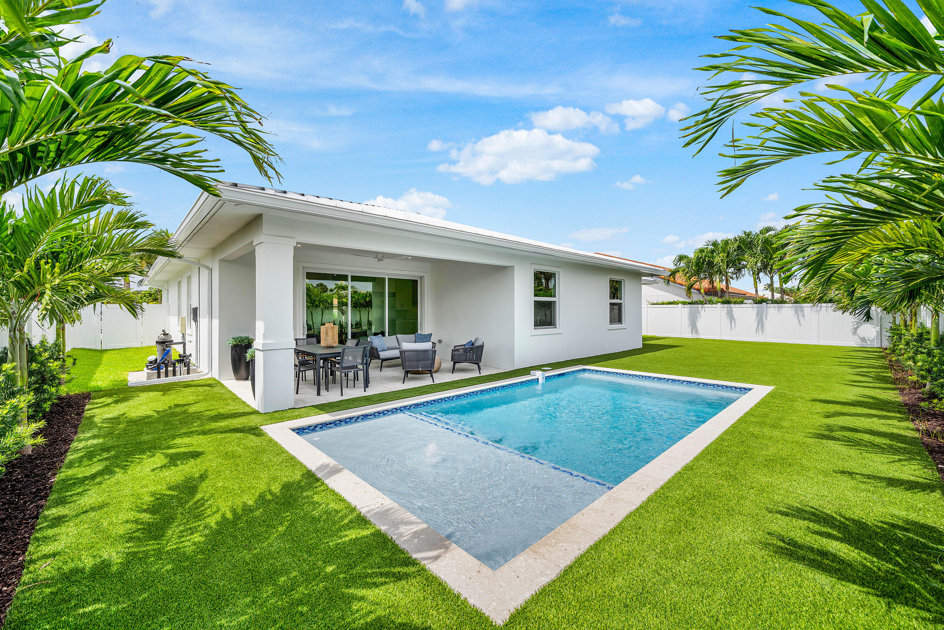 1101 SW 13th Drive