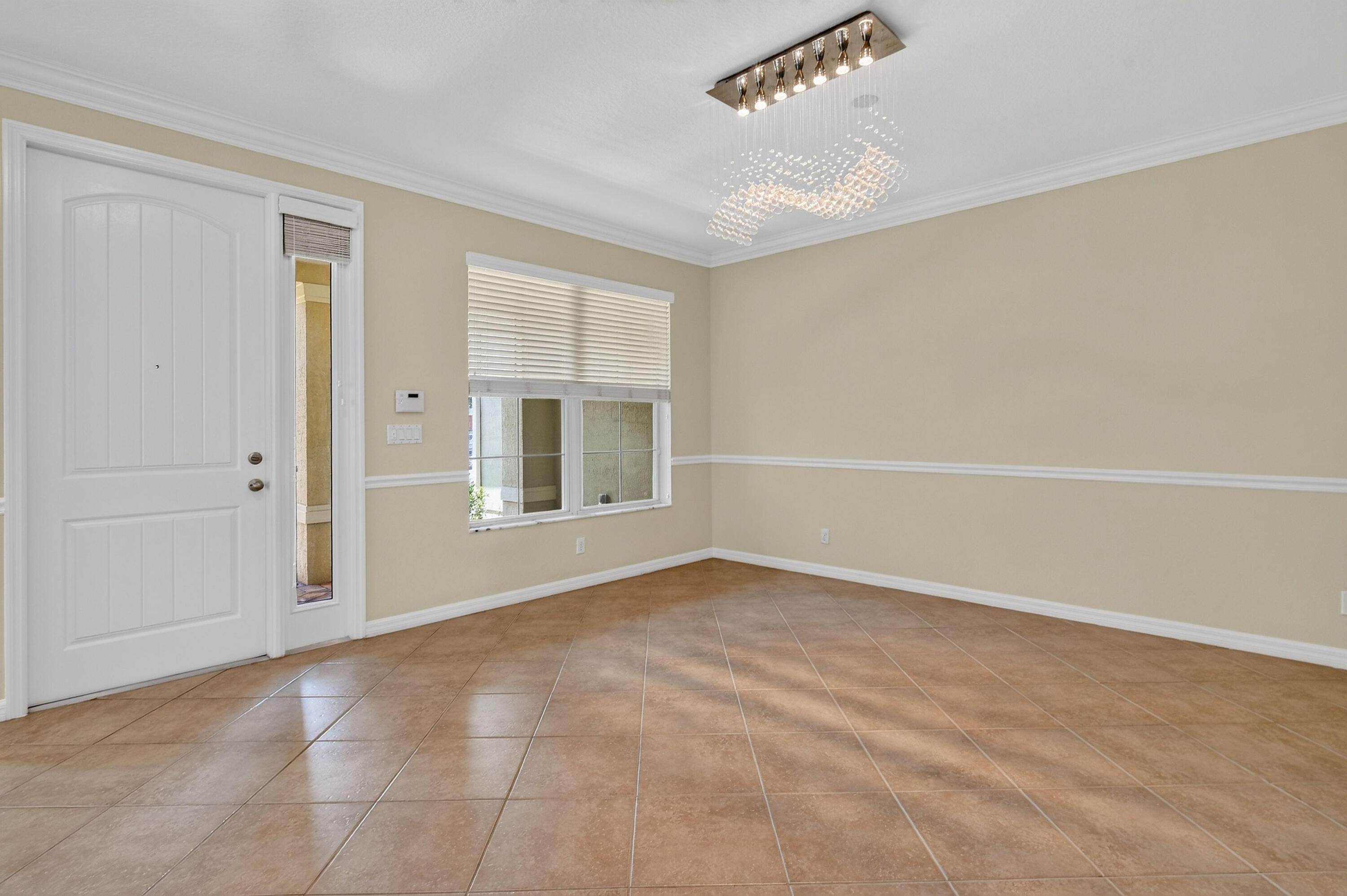10519 Longleaf Lane