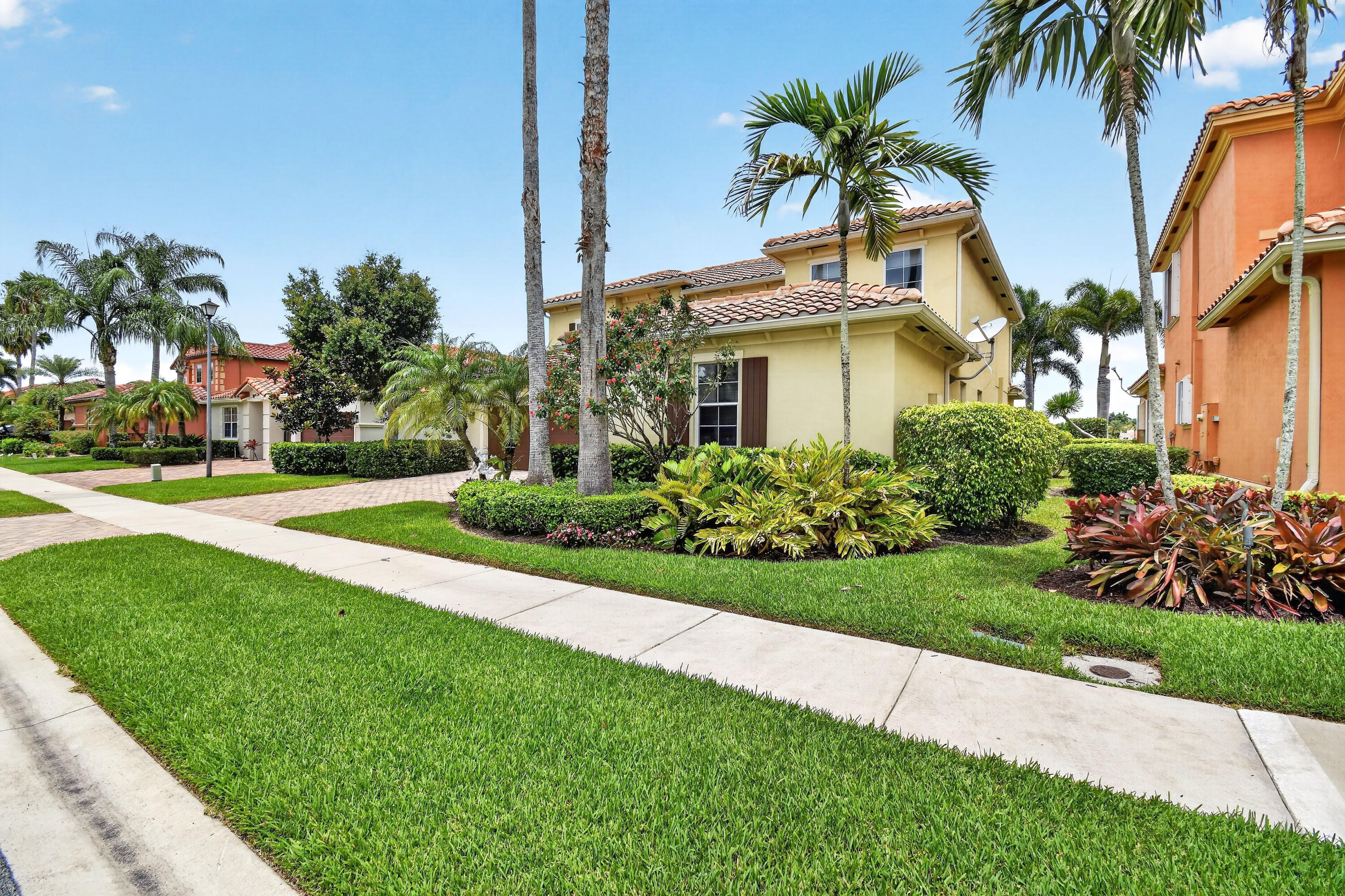 10519 Longleaf Lane