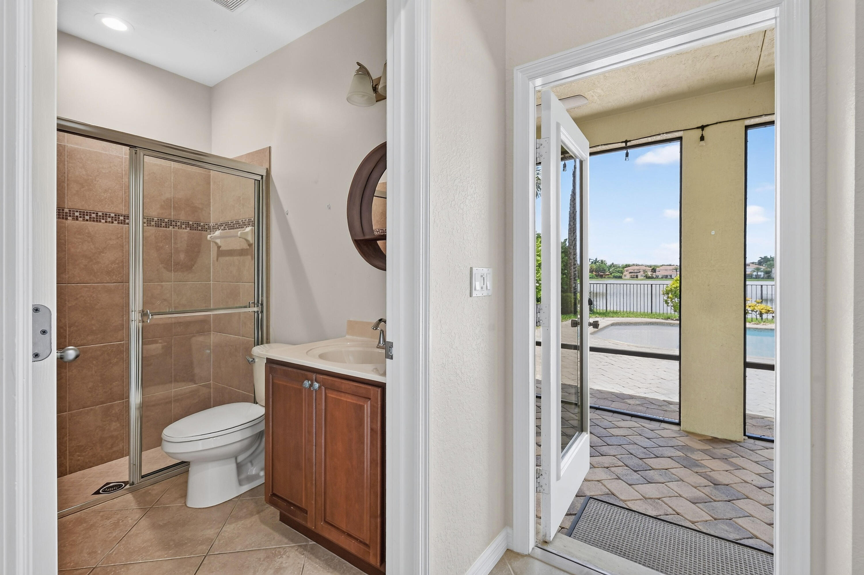10519 Longleaf Lane