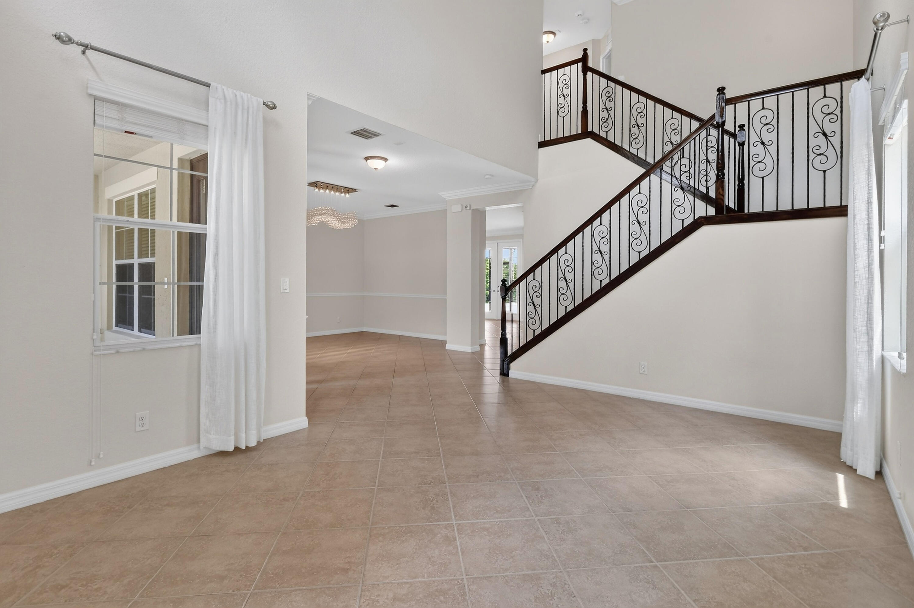 10519 Longleaf Lane