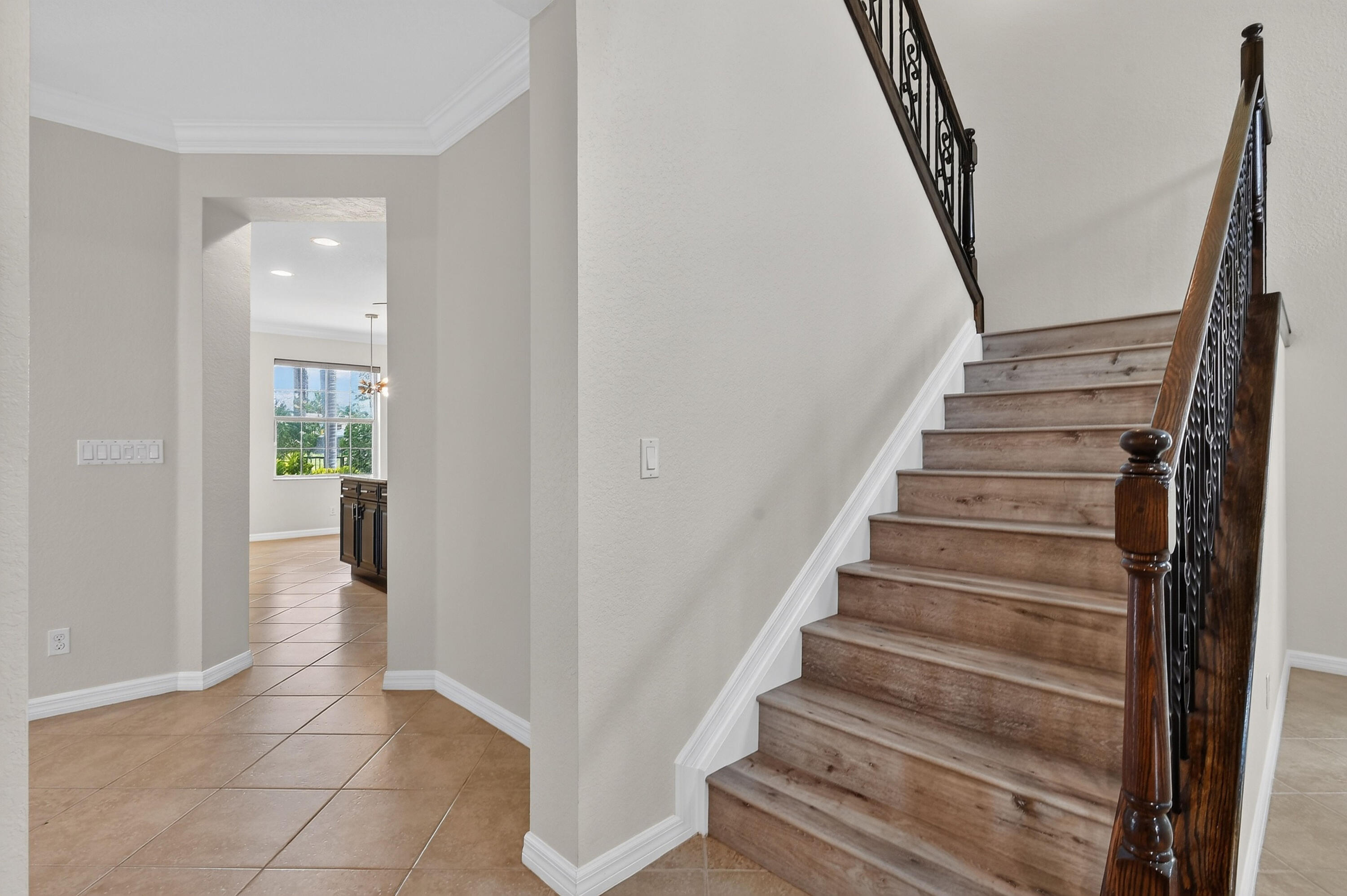 10519 Longleaf Lane