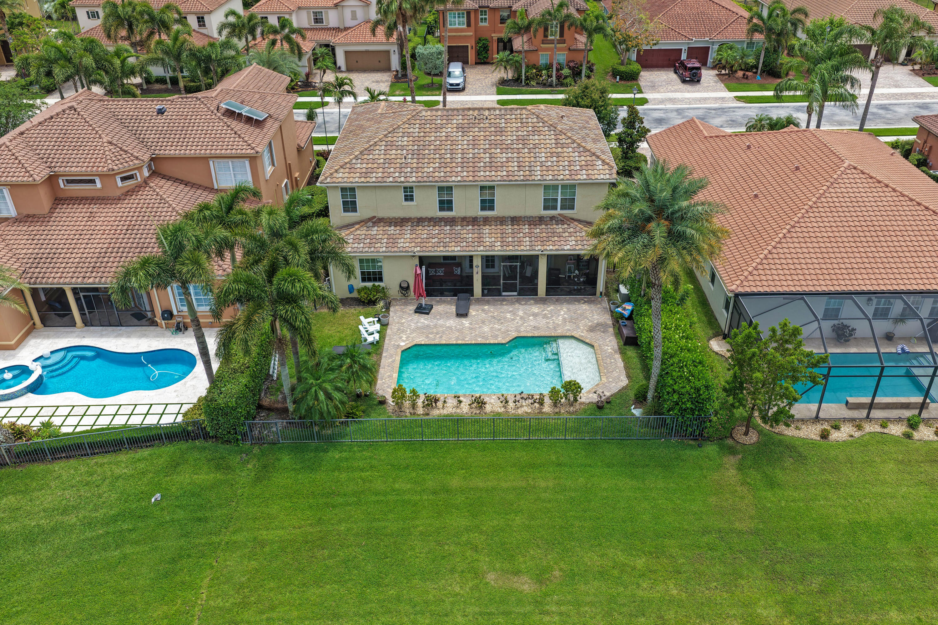 10519 Longleaf Lane