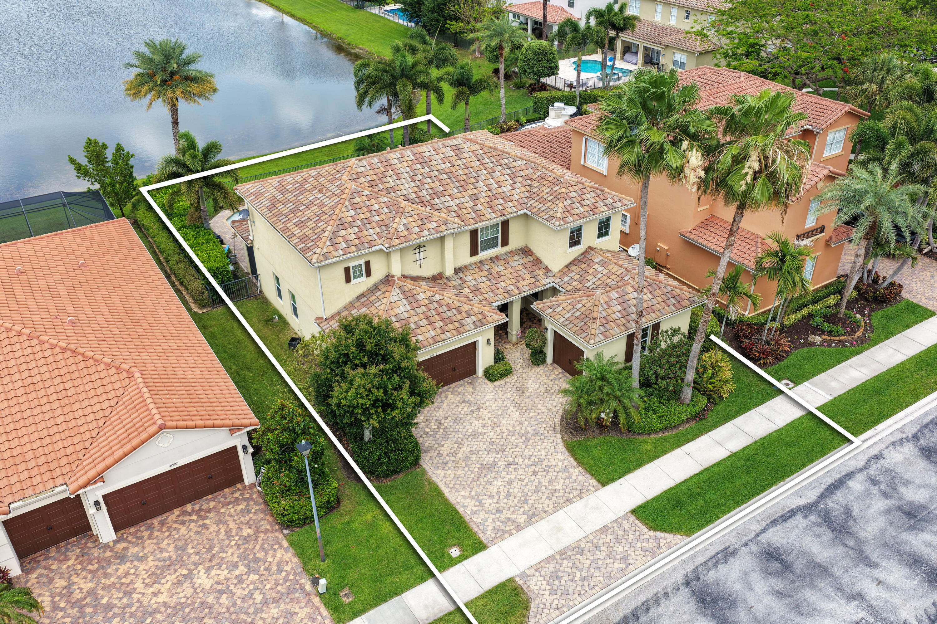 10519 Longleaf Lane