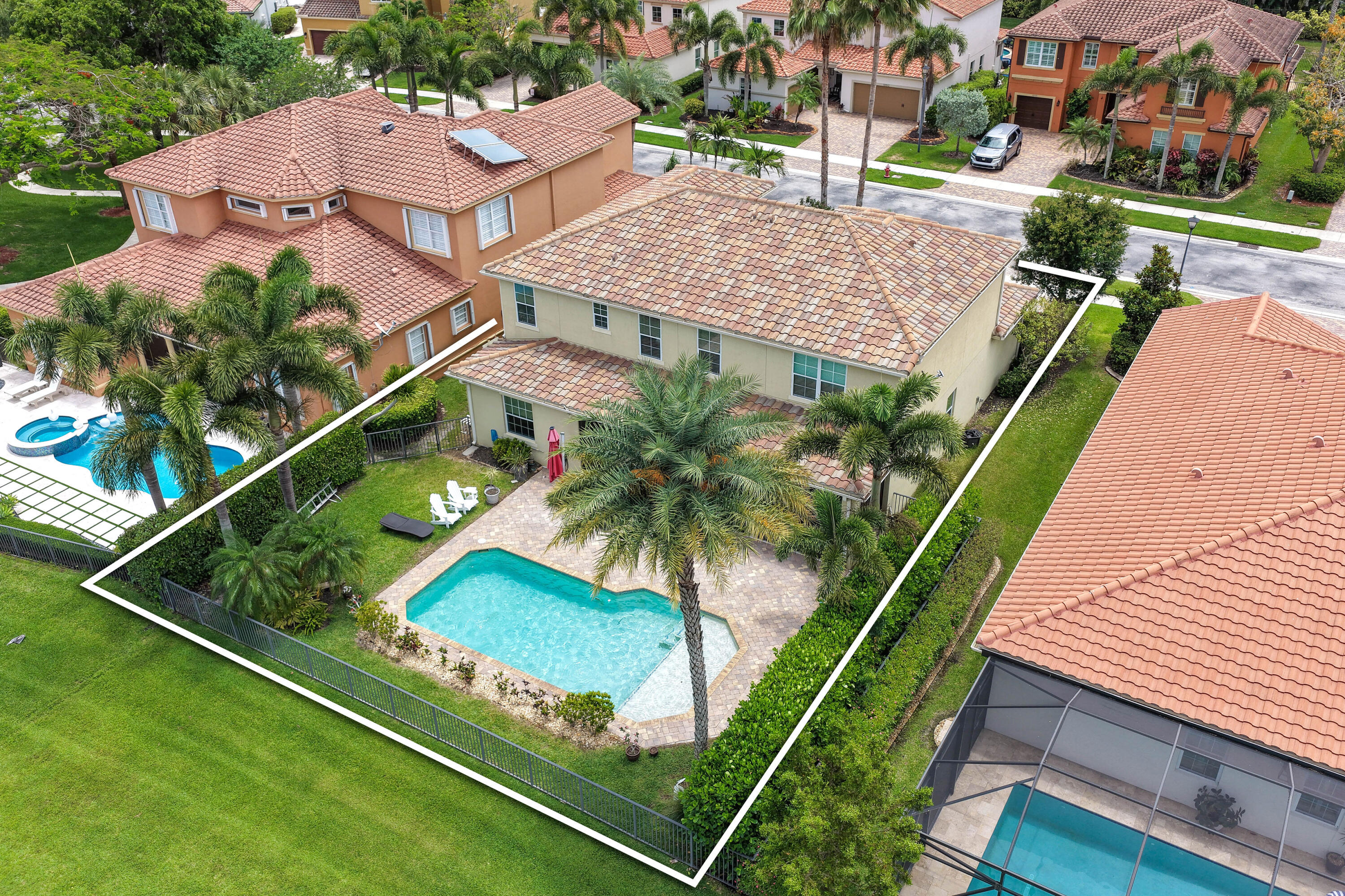 10519 Longleaf Lane