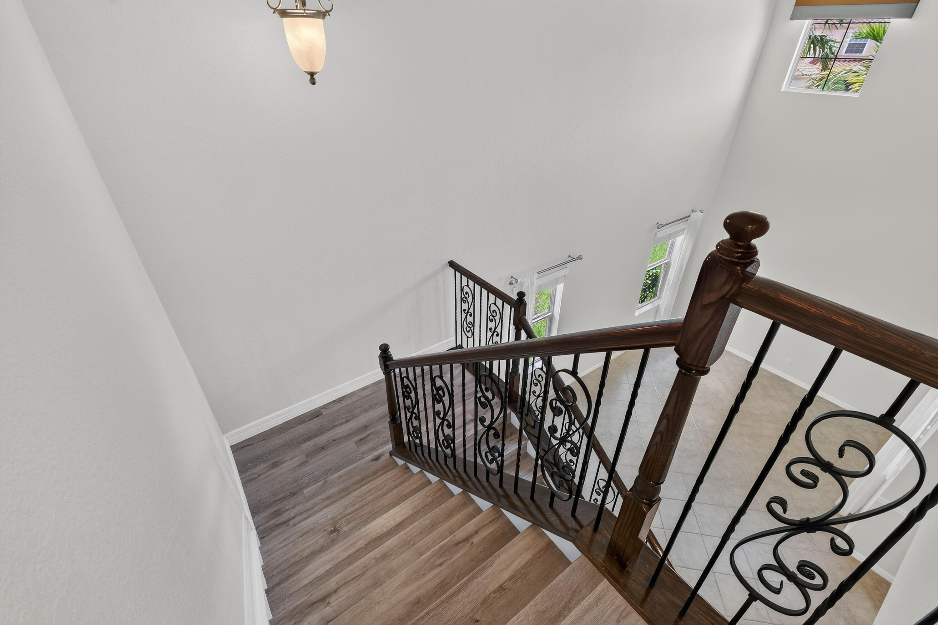 10519 Longleaf Lane