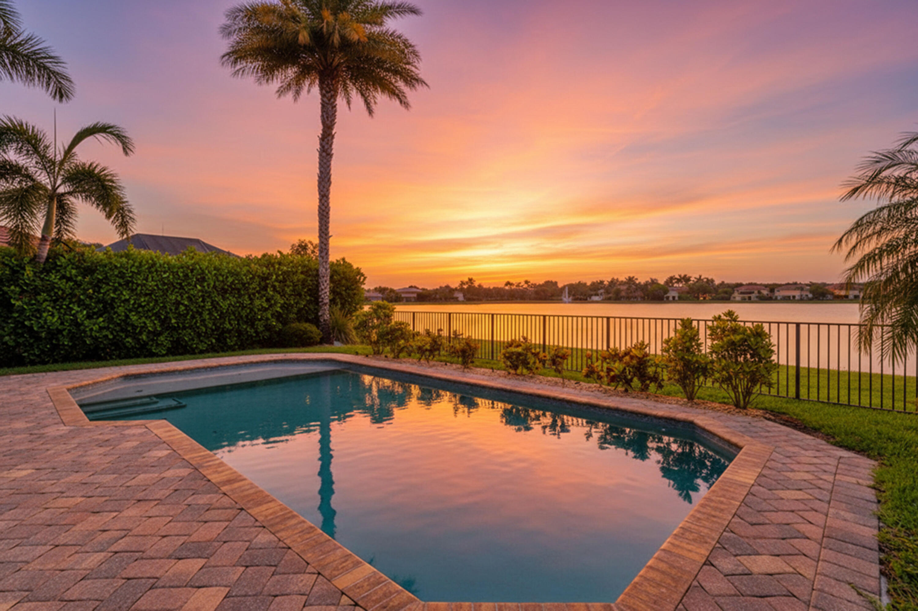 10519 Longleaf Lane