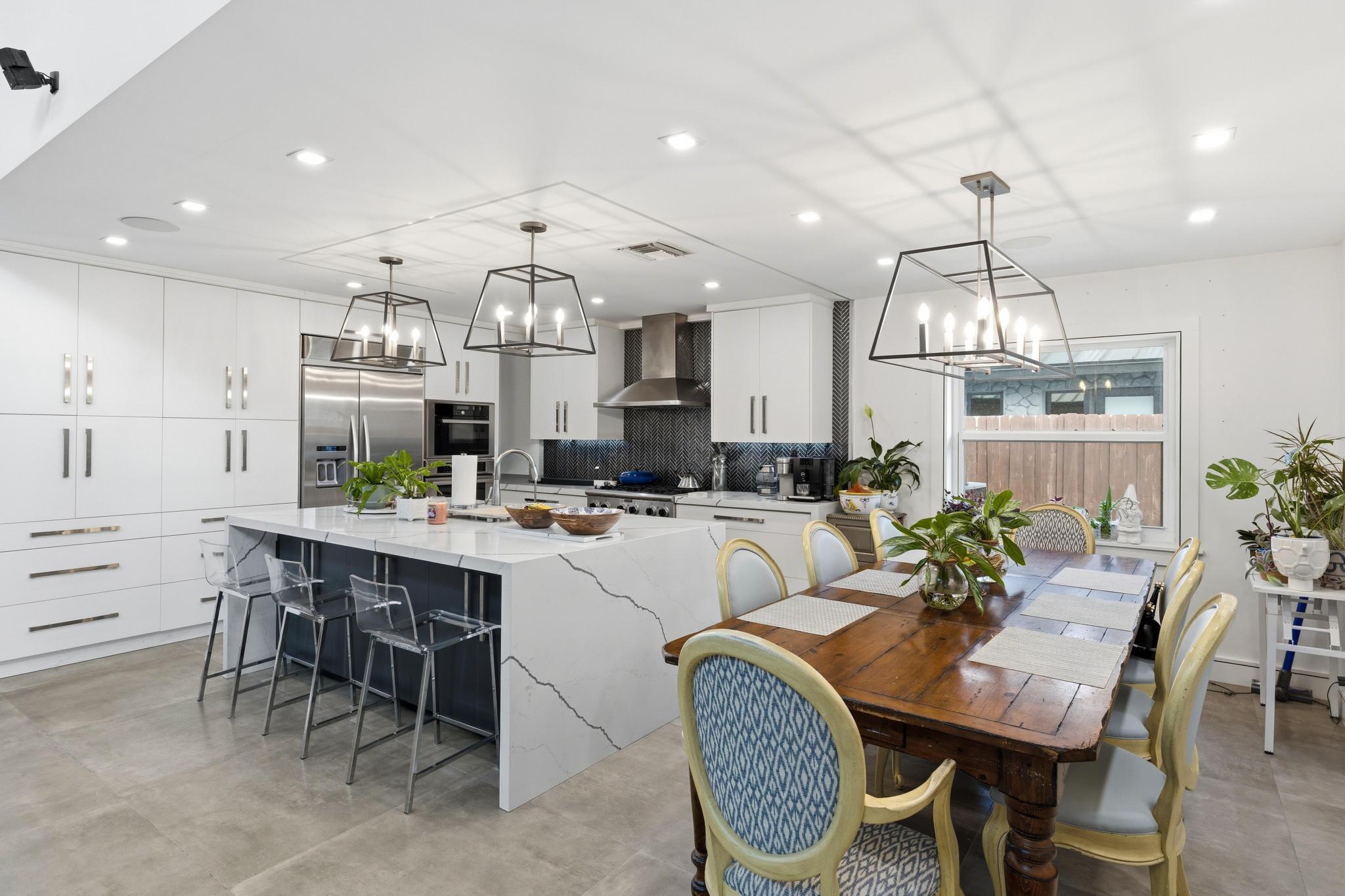 33 Oregon Lane