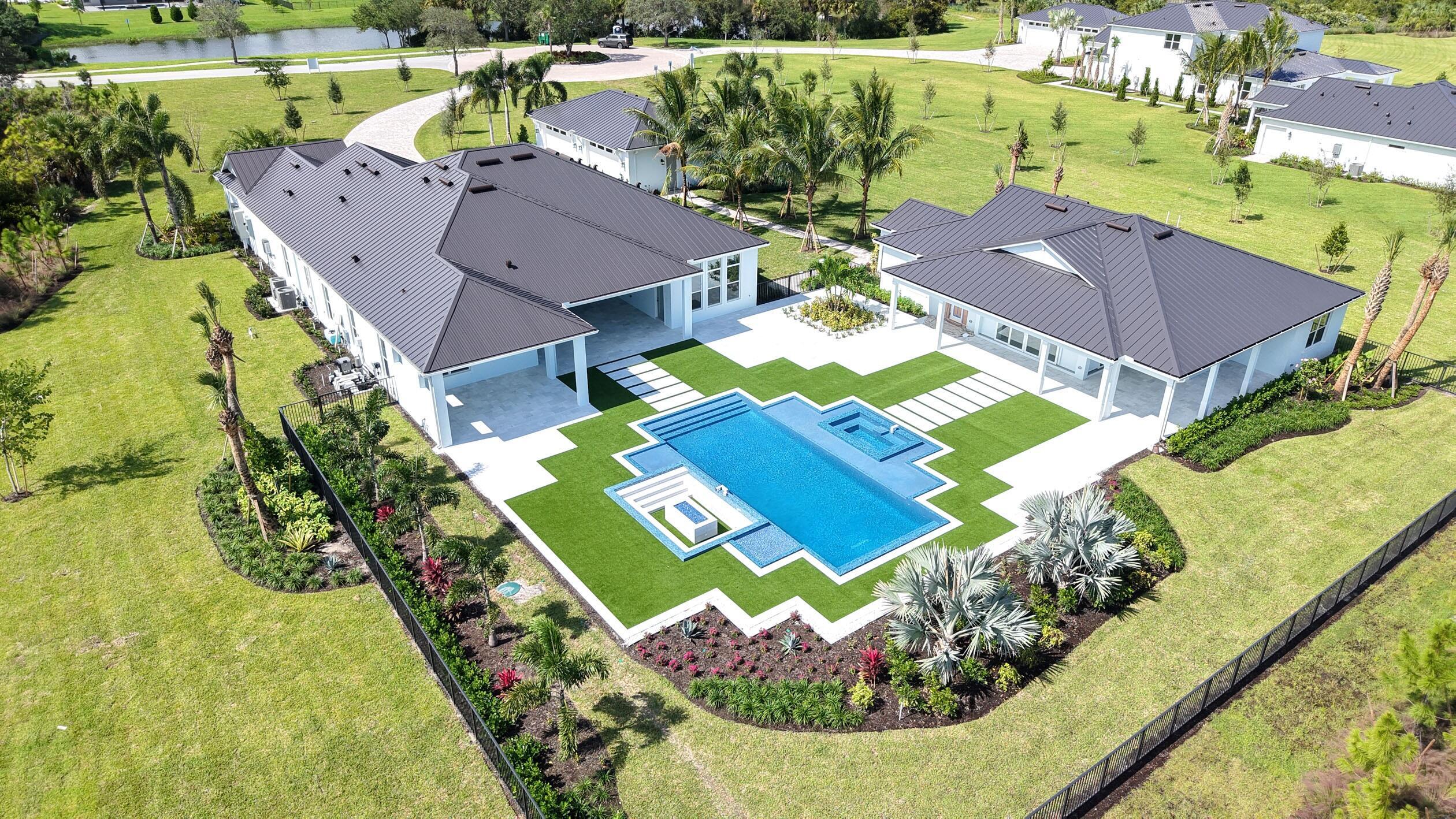 19599 SE Turnbridge Drive Ellington 78