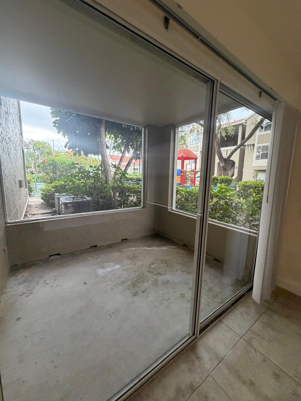 1825 Palm Cove Boulevard 7-105