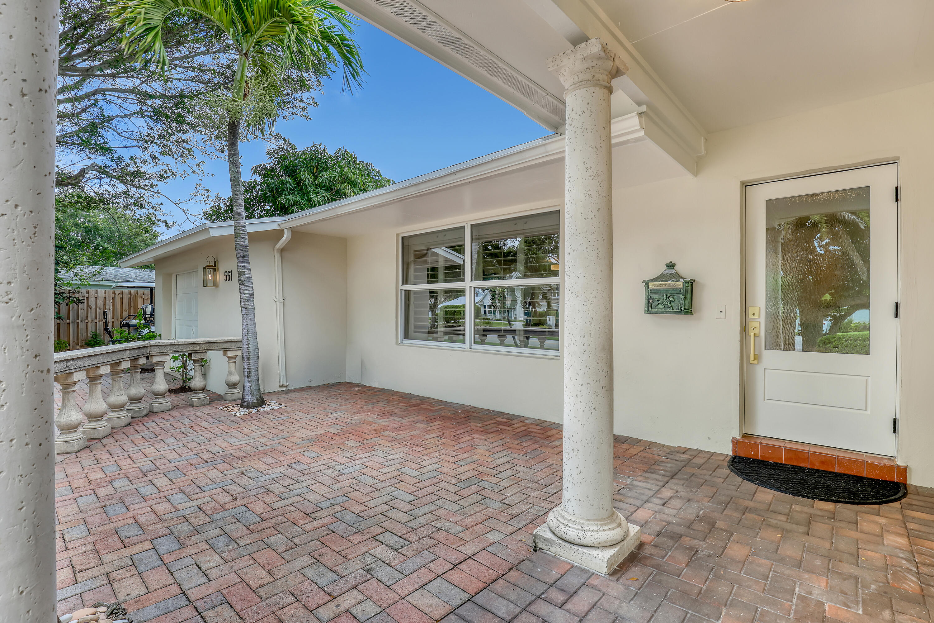 561 Anchorage Drive